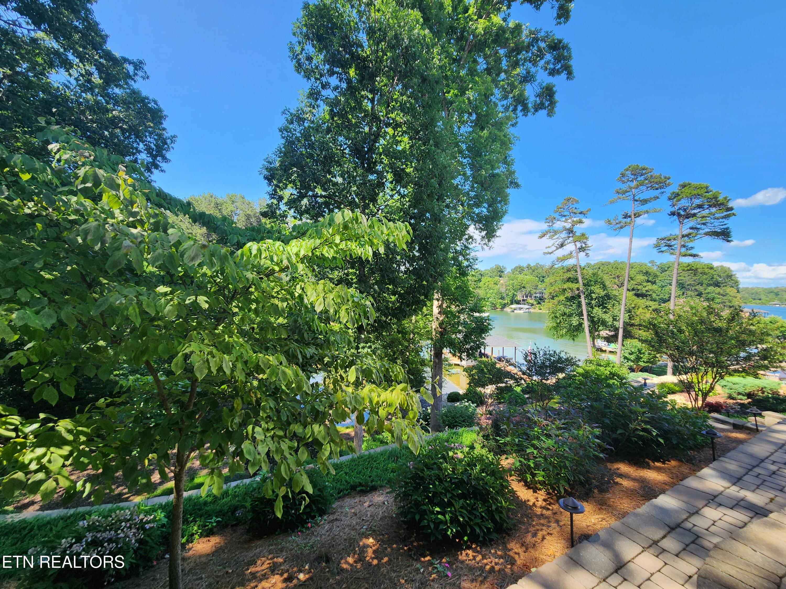109 Shawnee Point, Loudon, TN - Fort Loudoun and Tellico Lake Real Estate - Image# 5