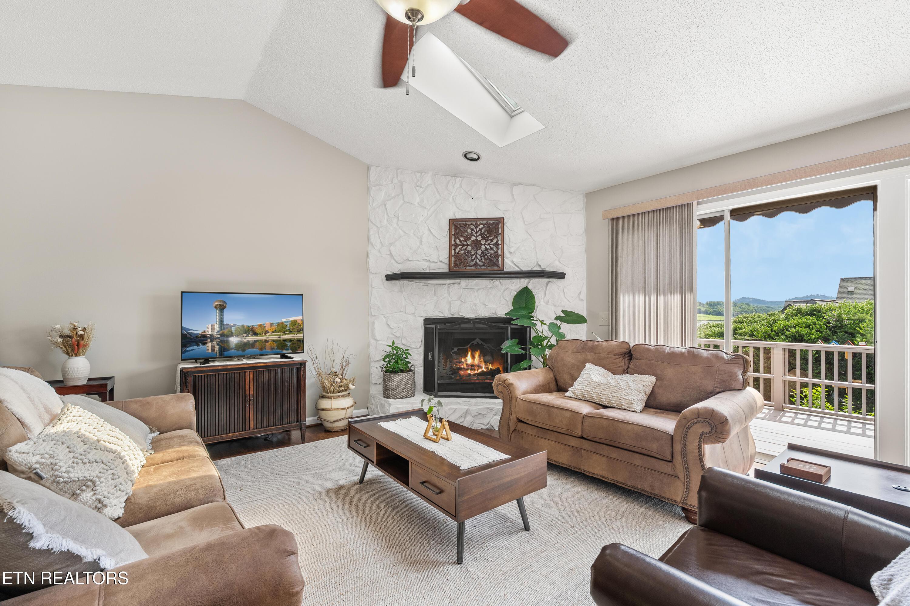 314 Saligugi Lane, Loudon, TN - Fort Loudoun and Tellico Lake Real Estate - Image# 12