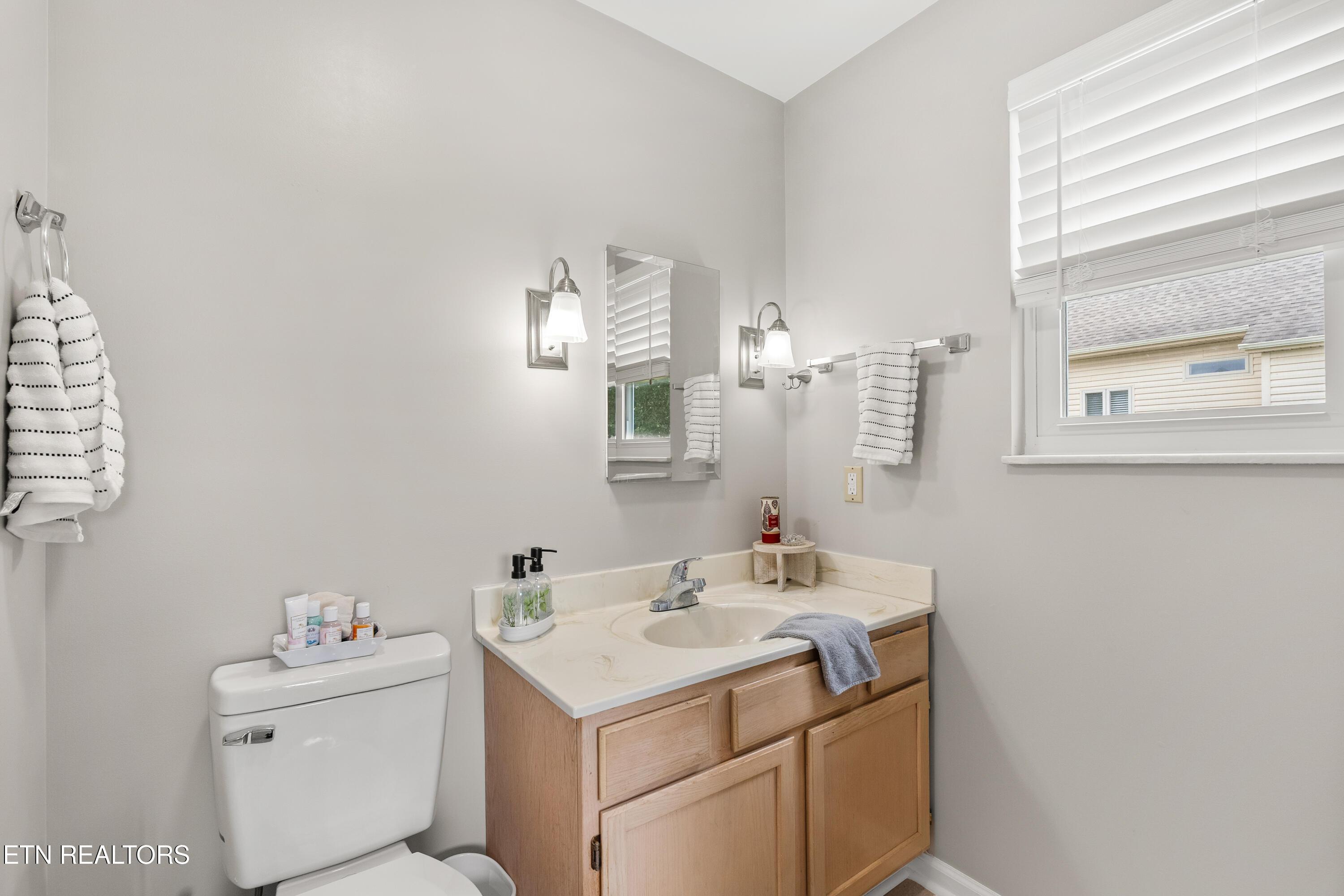 314 Saligugi Lane, Loudon, TN - Fort Loudoun and Tellico Lake Real Estate - Image# 33