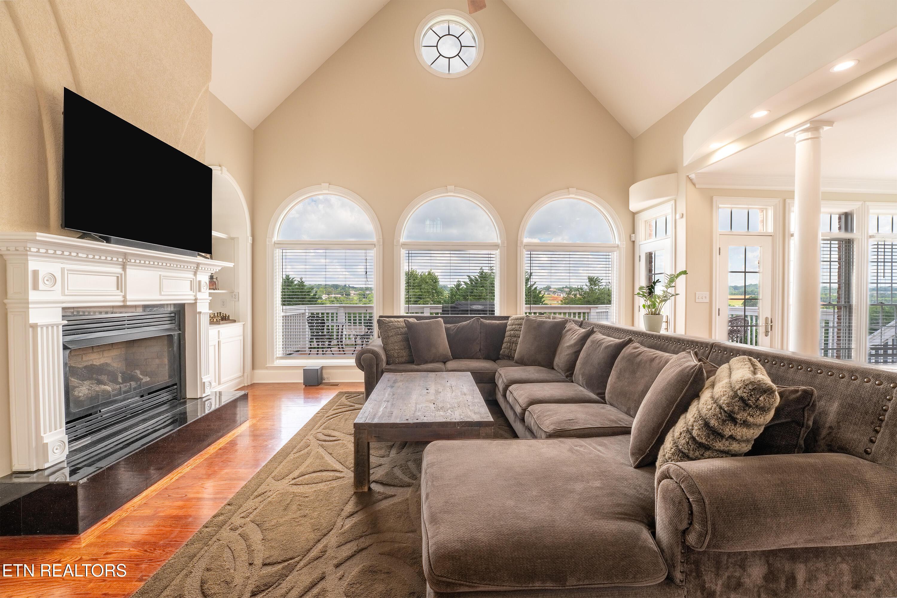 12635 Bayview Drive, Knoxville, TN - Fort Loudoun and Tellico Lake Real Estate - Image# 12
