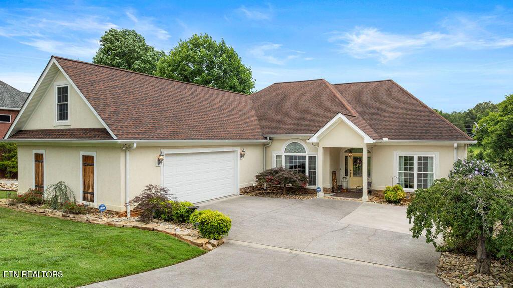 210 Indian Shadows Drive, Maryville, TN - Fort Loudoun and Tellico Lake Real Estate - Image# 3