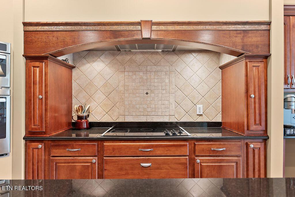 210 Indian Shadows Drive, Maryville, TN - Fort Loudoun and Tellico Lake Real Estate - Image# 20