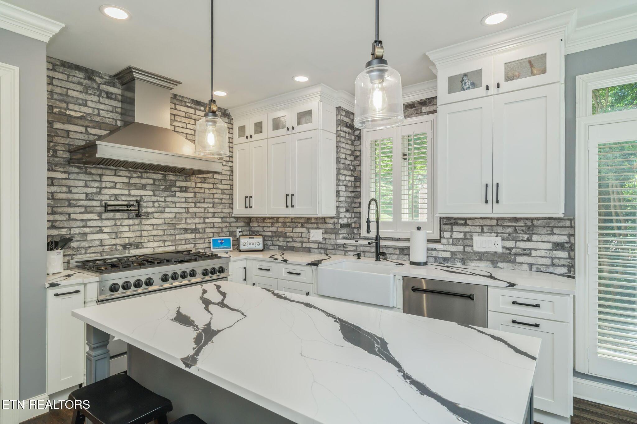 2011 River Sound Drive, Knoxville, TN - Fort Loudoun and Tellico Lake Real Estate - Image# 13