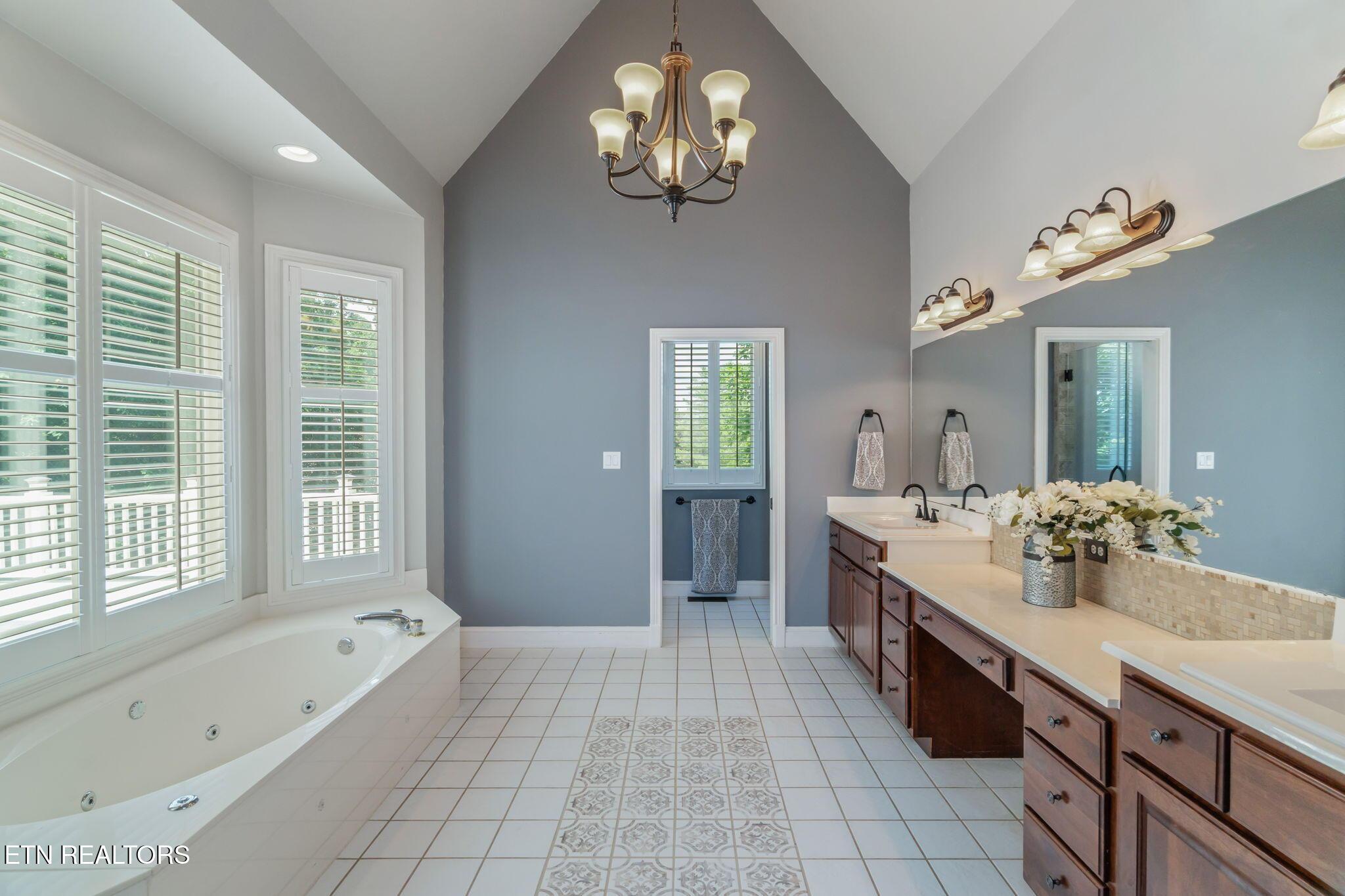 2011 River Sound Drive, Knoxville, TN - Fort Loudoun and Tellico Lake Real Estate - Image# 29