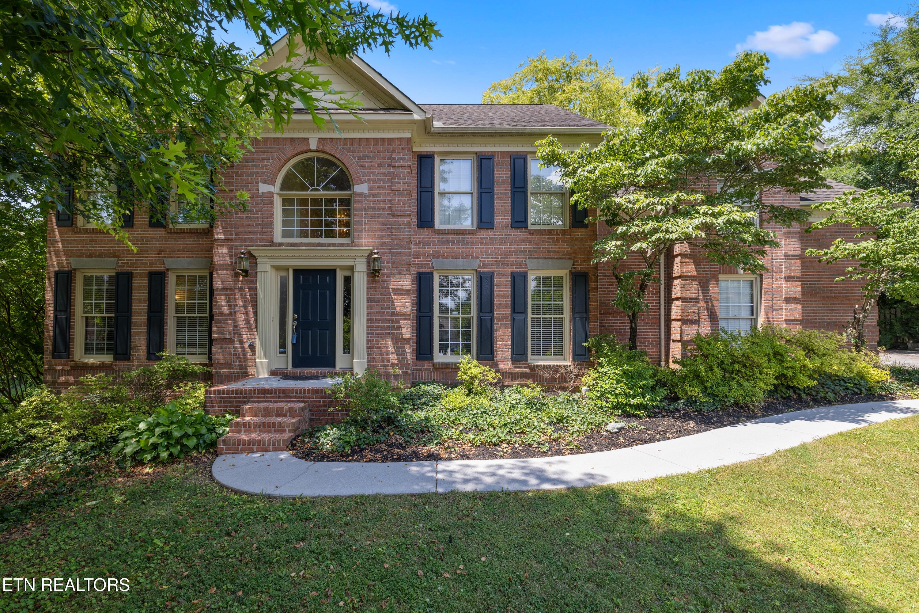 1800 Swinford Court, Knoxville, TN - Fort Loudoun and Tellico Lake Real Estate - Image# 3