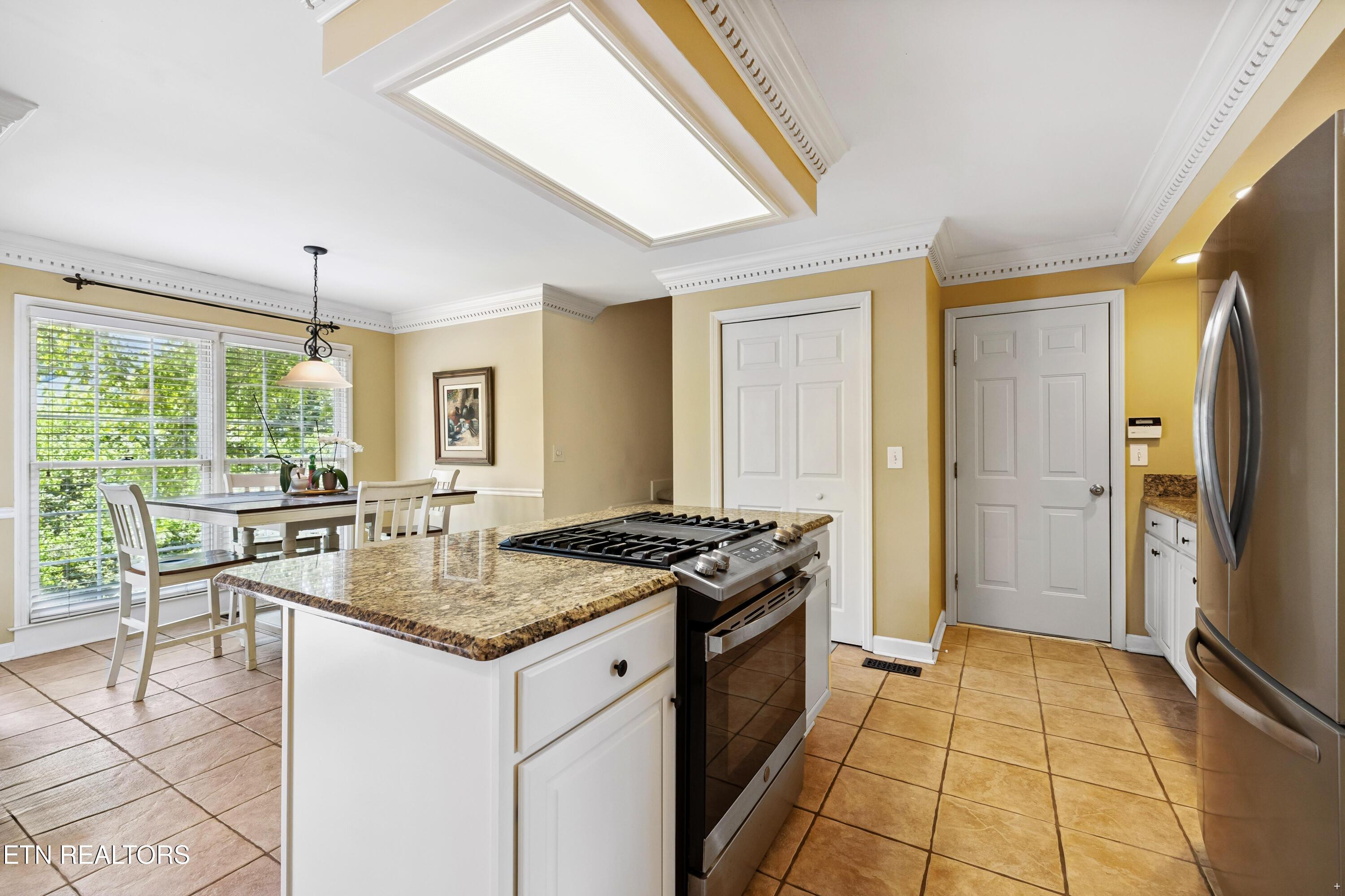 1800 Swinford Court, Knoxville, TN - Fort Loudoun and Tellico Lake Real Estate - Image# 11