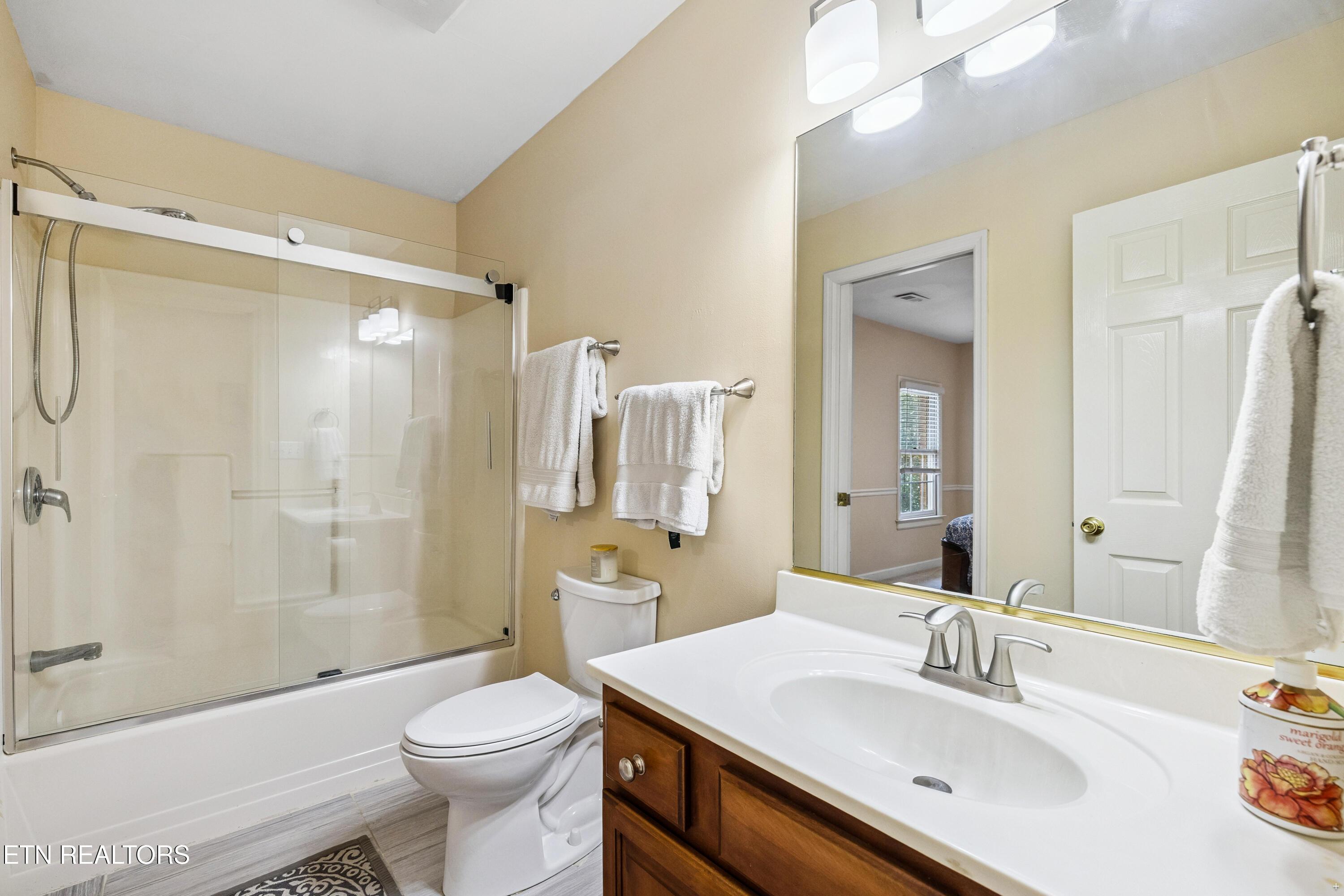 1800 Swinford Court, Knoxville, TN - Fort Loudoun and Tellico Lake Real Estate - Image# 22