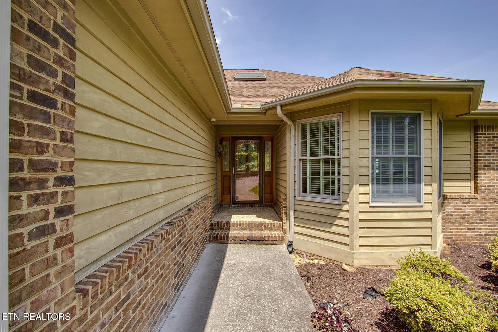 323 Kiyuga Way, Loudon, TN - Fort Loudoun and Tellico Lake Real Estate - Image# 3