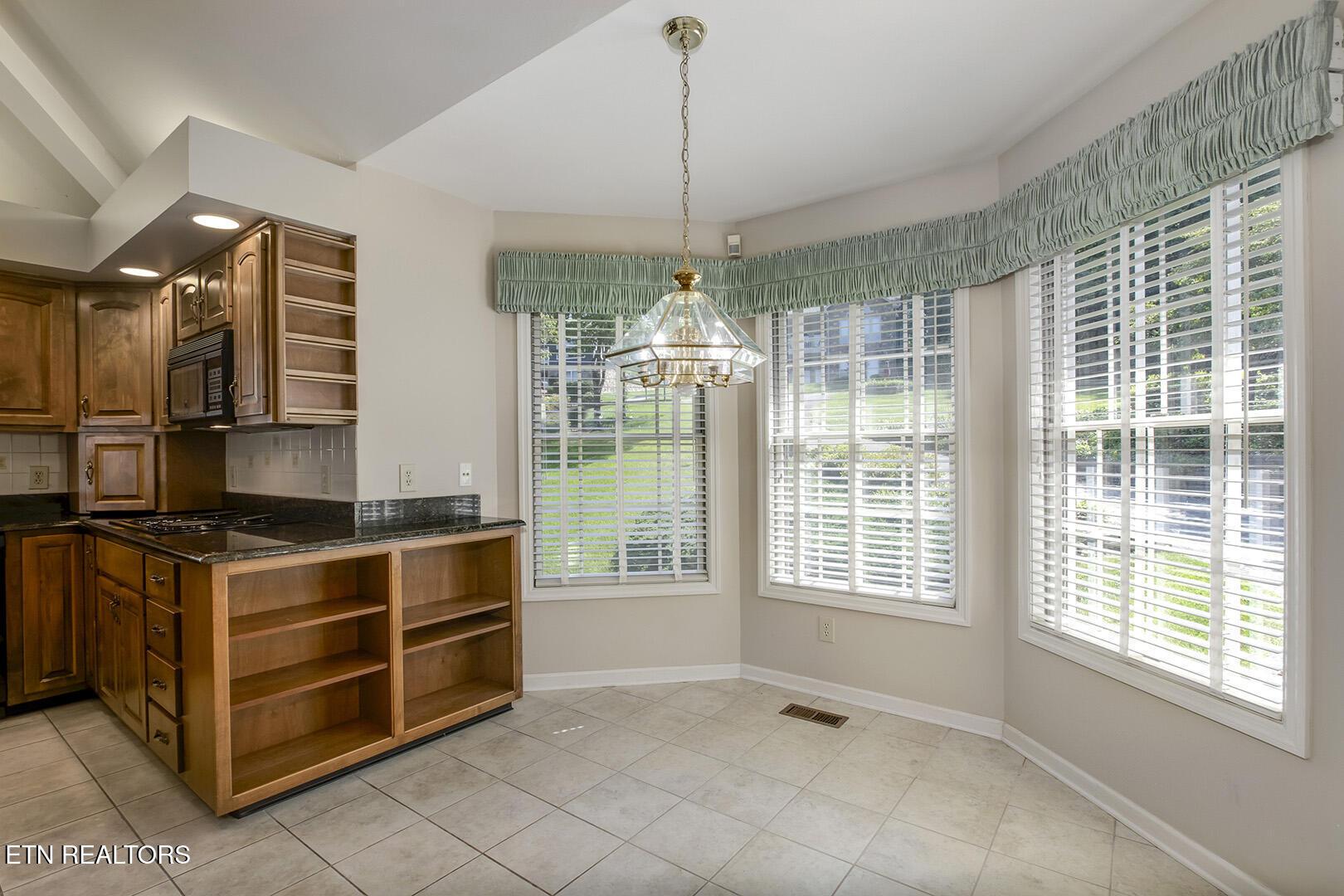 323 Kiyuga Way, Loudon, TN - Fort Loudoun and Tellico Lake Real Estate - Image# 20