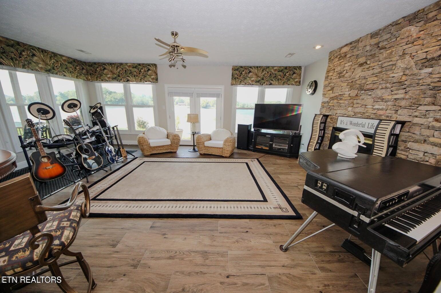 Fort Loudoun and Tellico Lake Real Estate - Image# 42