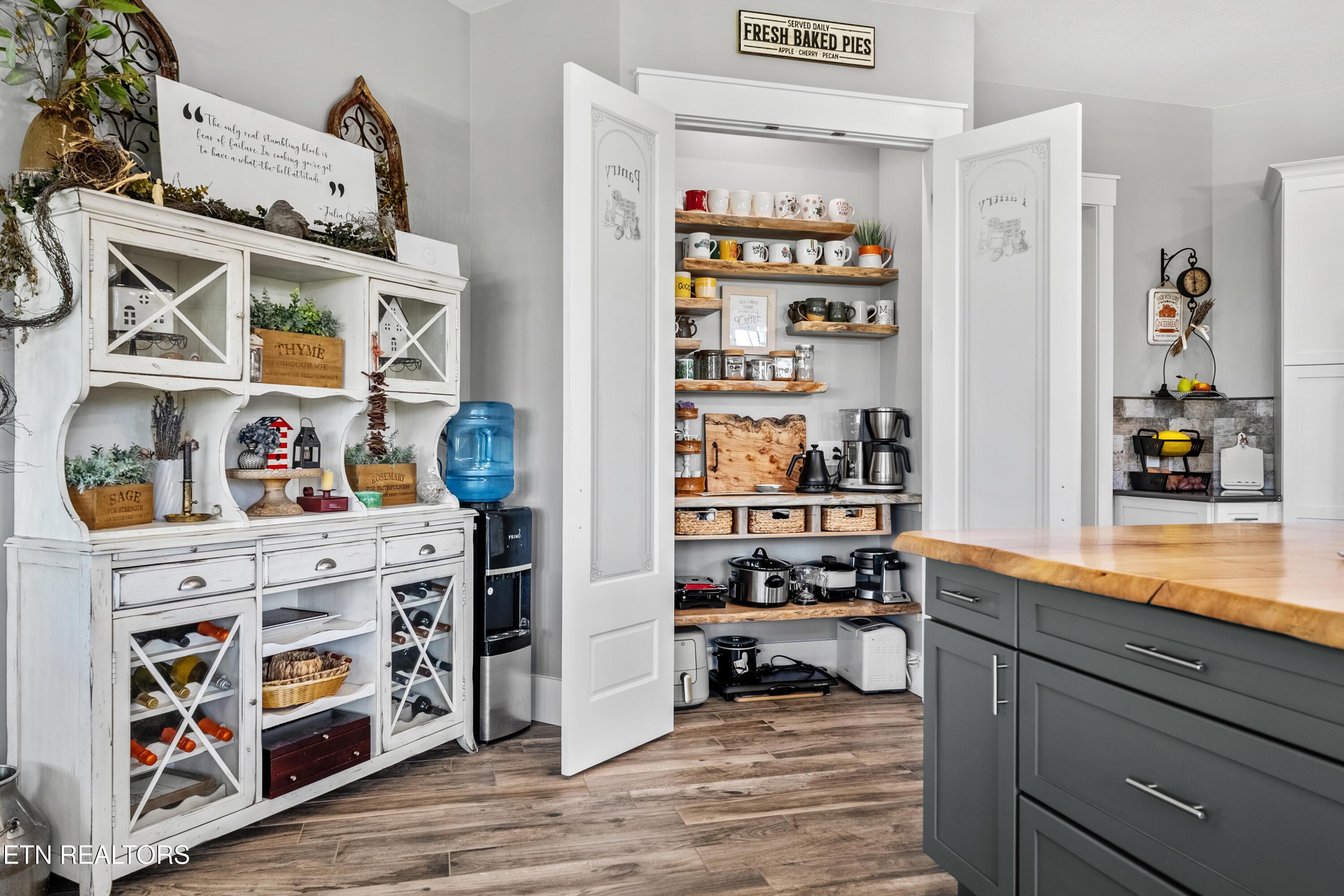 29201 Highway 72 N, Loudon, TN - Fort Loudoun and Tellico Lake Real Estate - Image# 23
