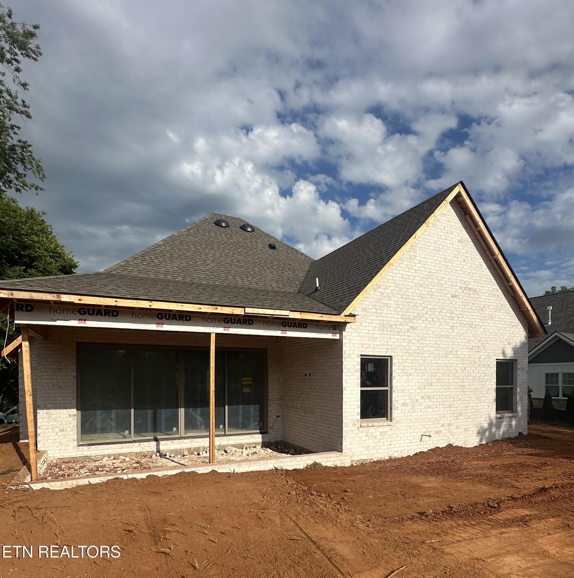 2030 Cherokee Drive, Maryville, TN - Fort Loudoun and Tellico Lake Real Estate - Image# 5