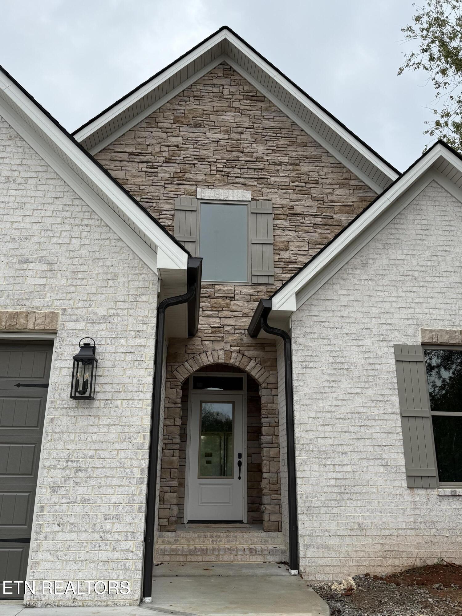 2030 Cherokee Drive, Maryville, TN - Fort Loudoun and Tellico Lake Real Estate - Image# 9