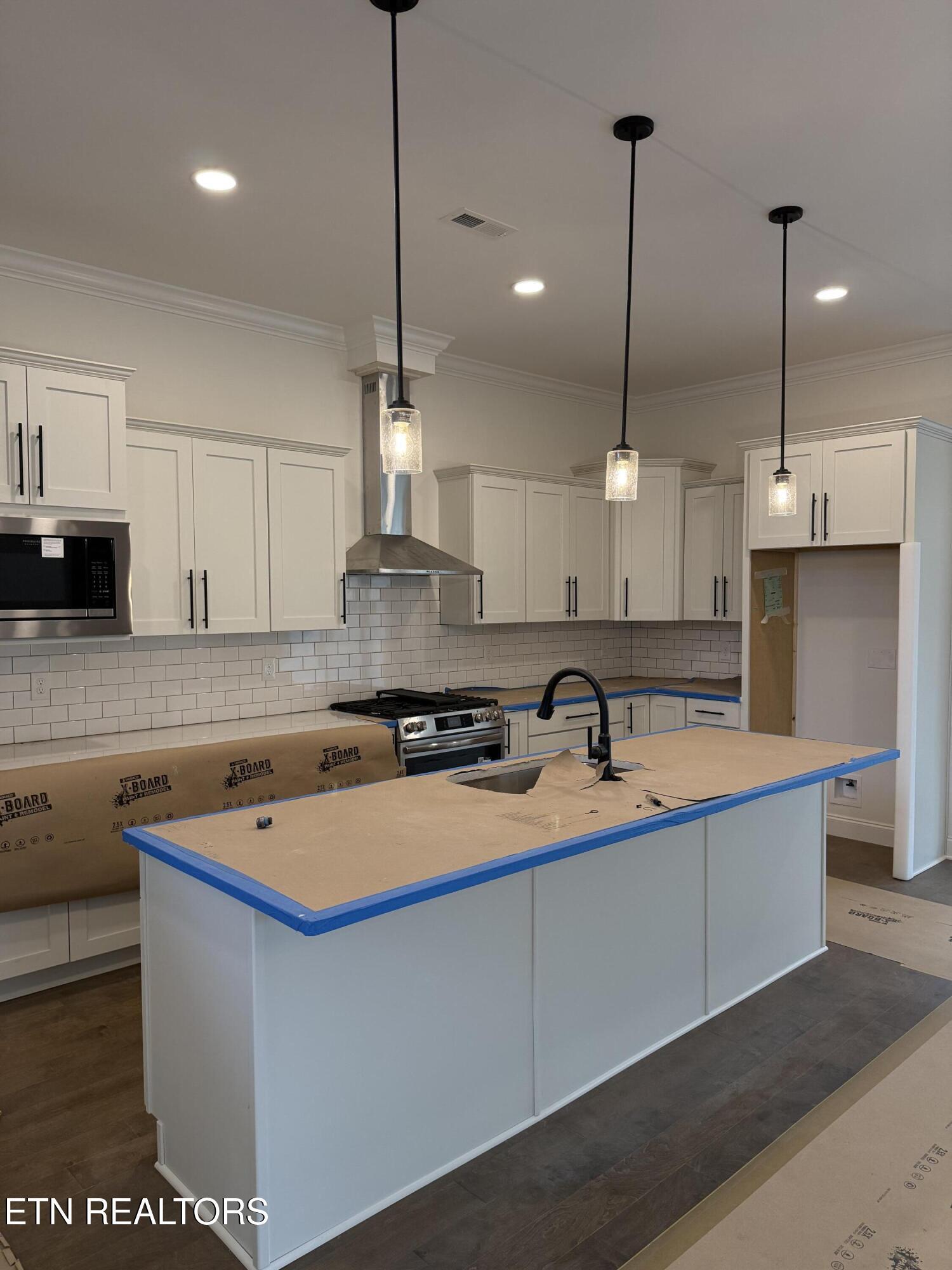 2030 Cherokee Drive, Maryville, TN - Fort Loudoun and Tellico Lake Real Estate - Image# 13