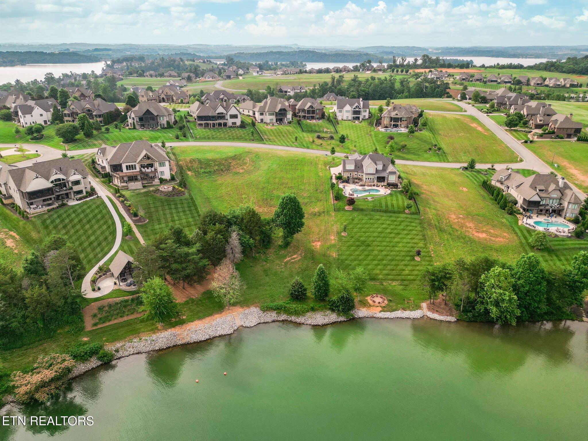 477 Zepher Drive, Lenoir City, TN - Fort Loudoun and Tellico Lake Real Estate - Image# 12