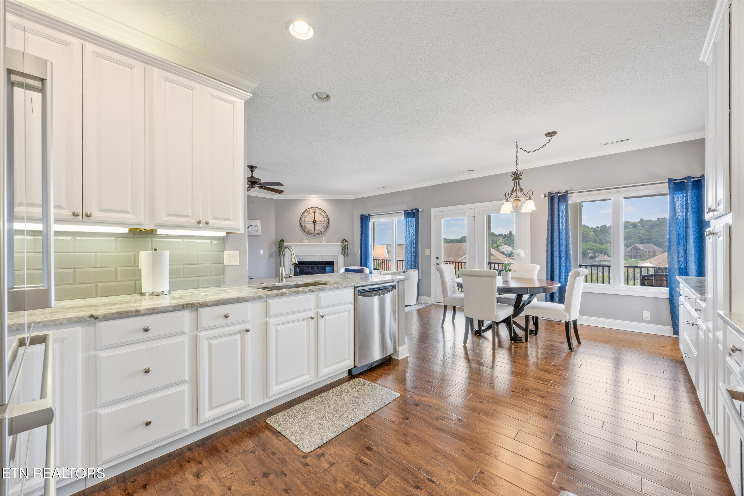 404 Chota Landing Way, Loudon, TN - Fort Loudoun and Tellico Lake Real Estate - Image# 18
