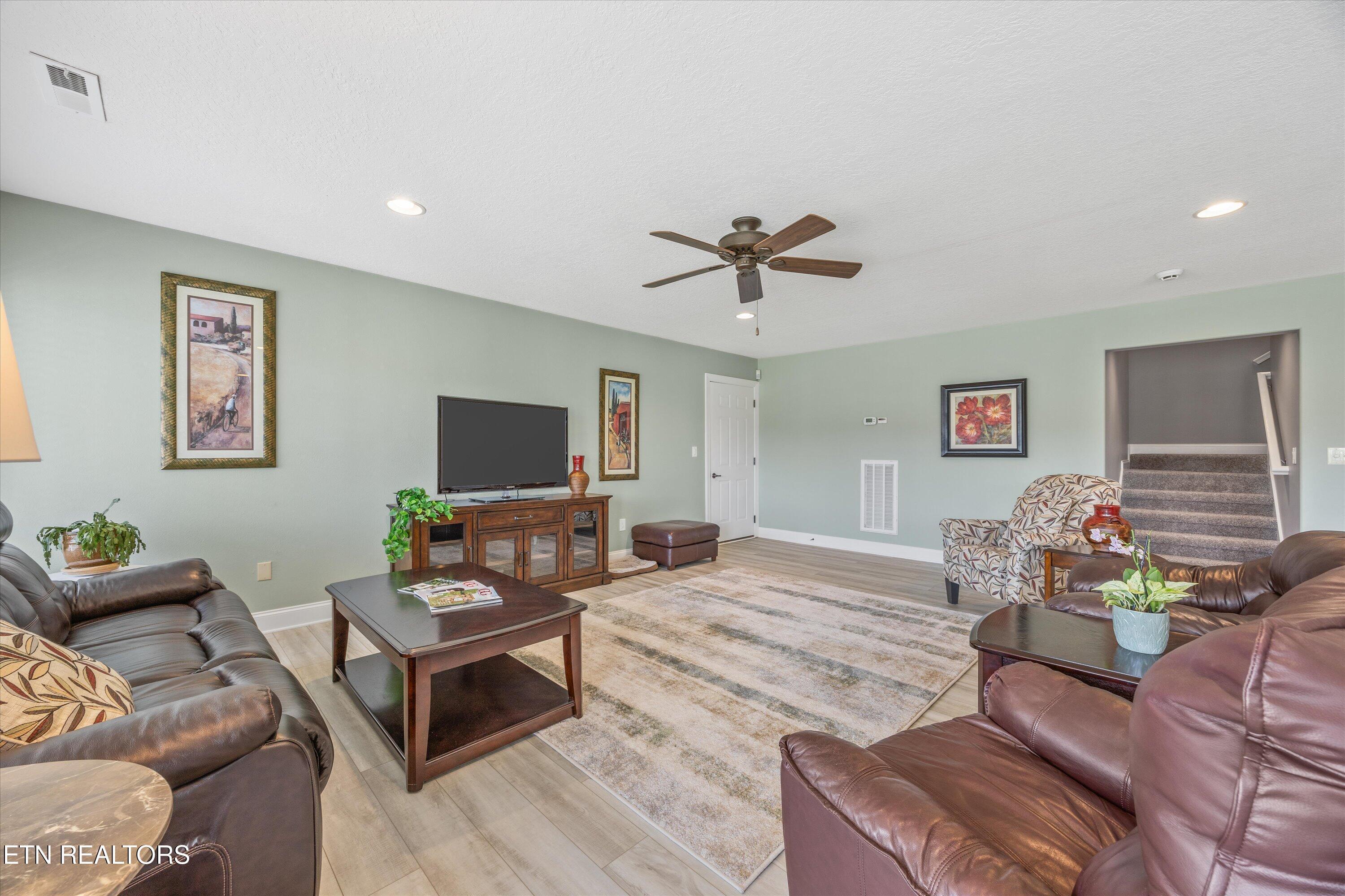 404 Chota Landing Way, Loudon, TN - Fort Loudoun and Tellico Lake Real Estate - Image# 31