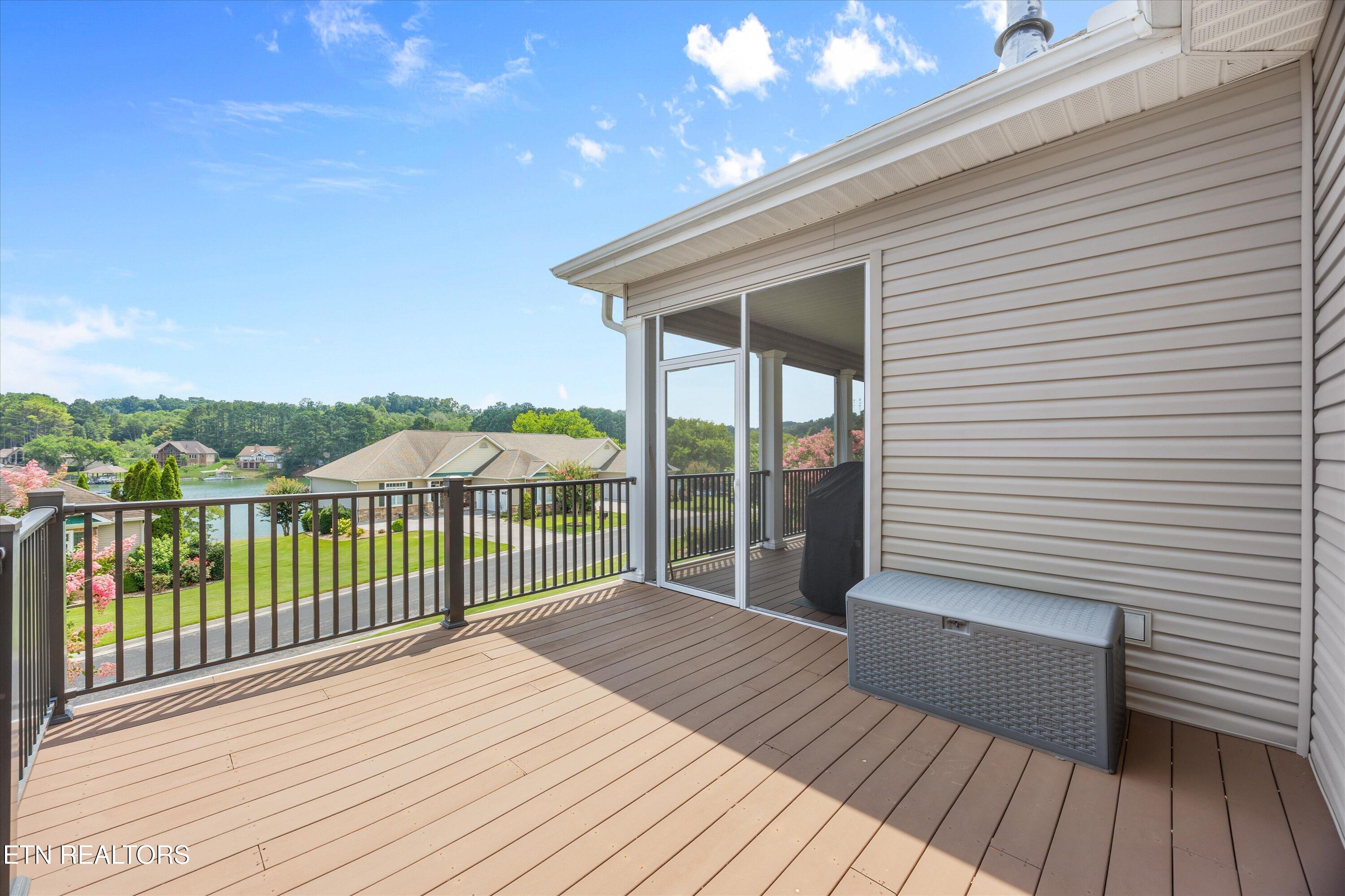404 Chota Landing Way, Loudon, TN - Fort Loudoun and Tellico Lake Real Estate - Image# 37