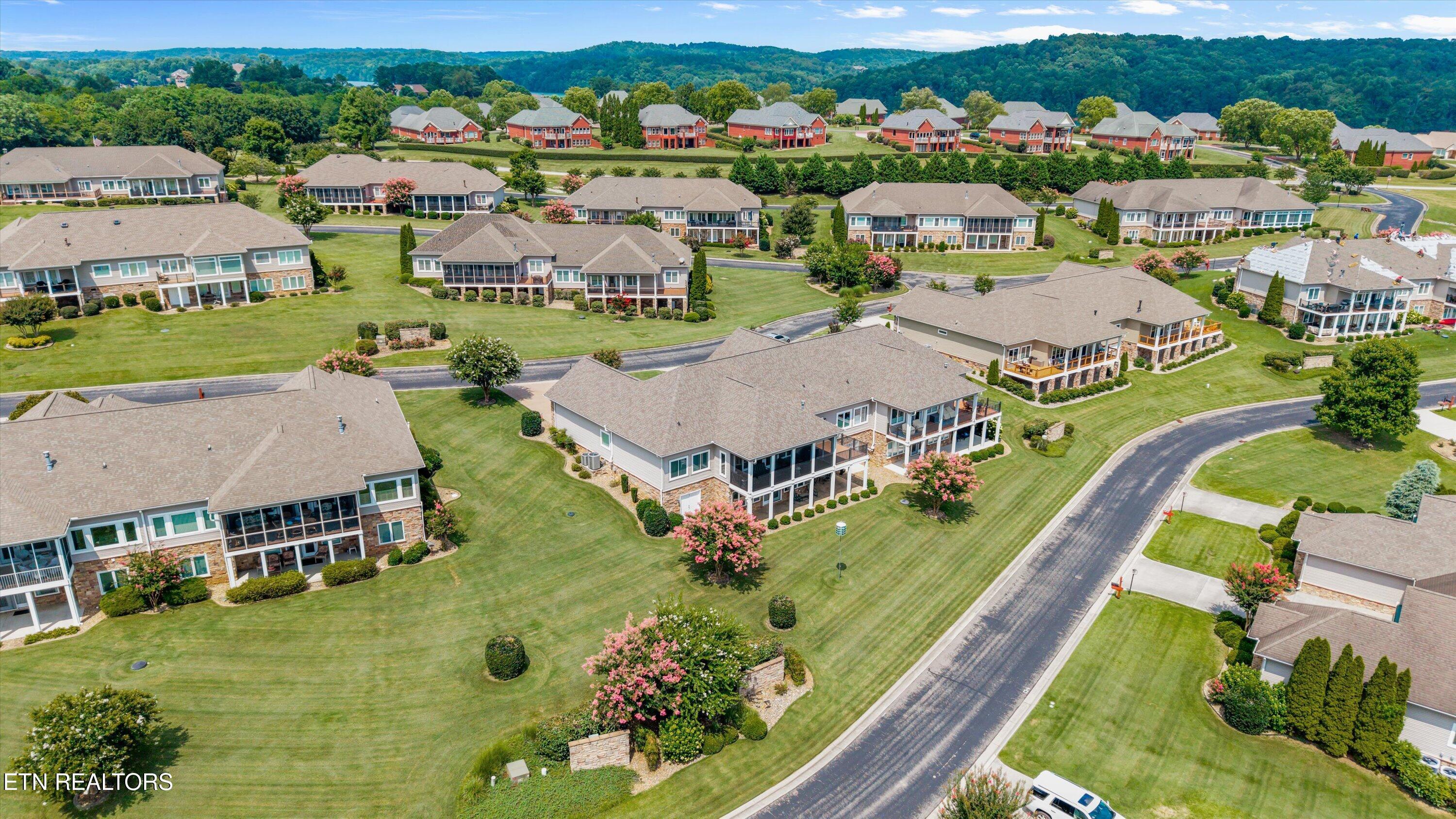 404 Chota Landing Way, Loudon, TN - Fort Loudoun and Tellico Lake Real Estate - Image# 40
