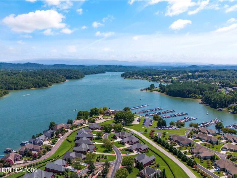 404 Chota Landing Way, Loudon, TN - Fort Loudoun and Tellico Lake Real Estate - Image# 44
