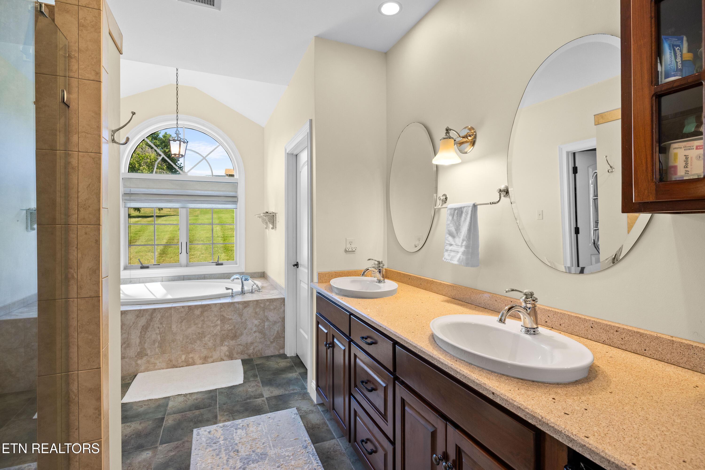 125 Indian Shadows Drive, Maryville, TN - Fort Loudoun and Tellico Lake Real Estate - Image# 26
