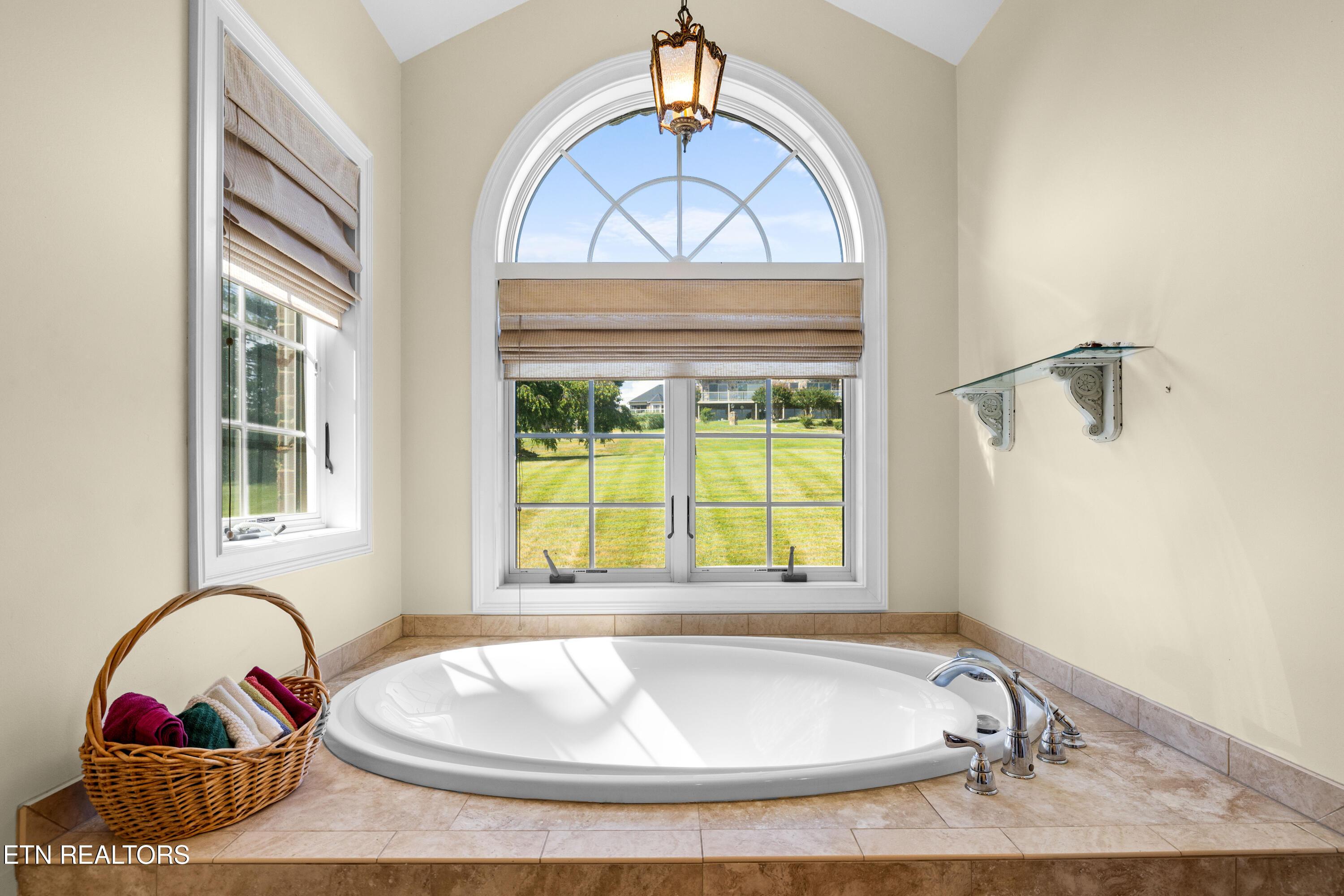 125 Indian Shadows Drive, Maryville, TN - Fort Loudoun and Tellico Lake Real Estate - Image# 21