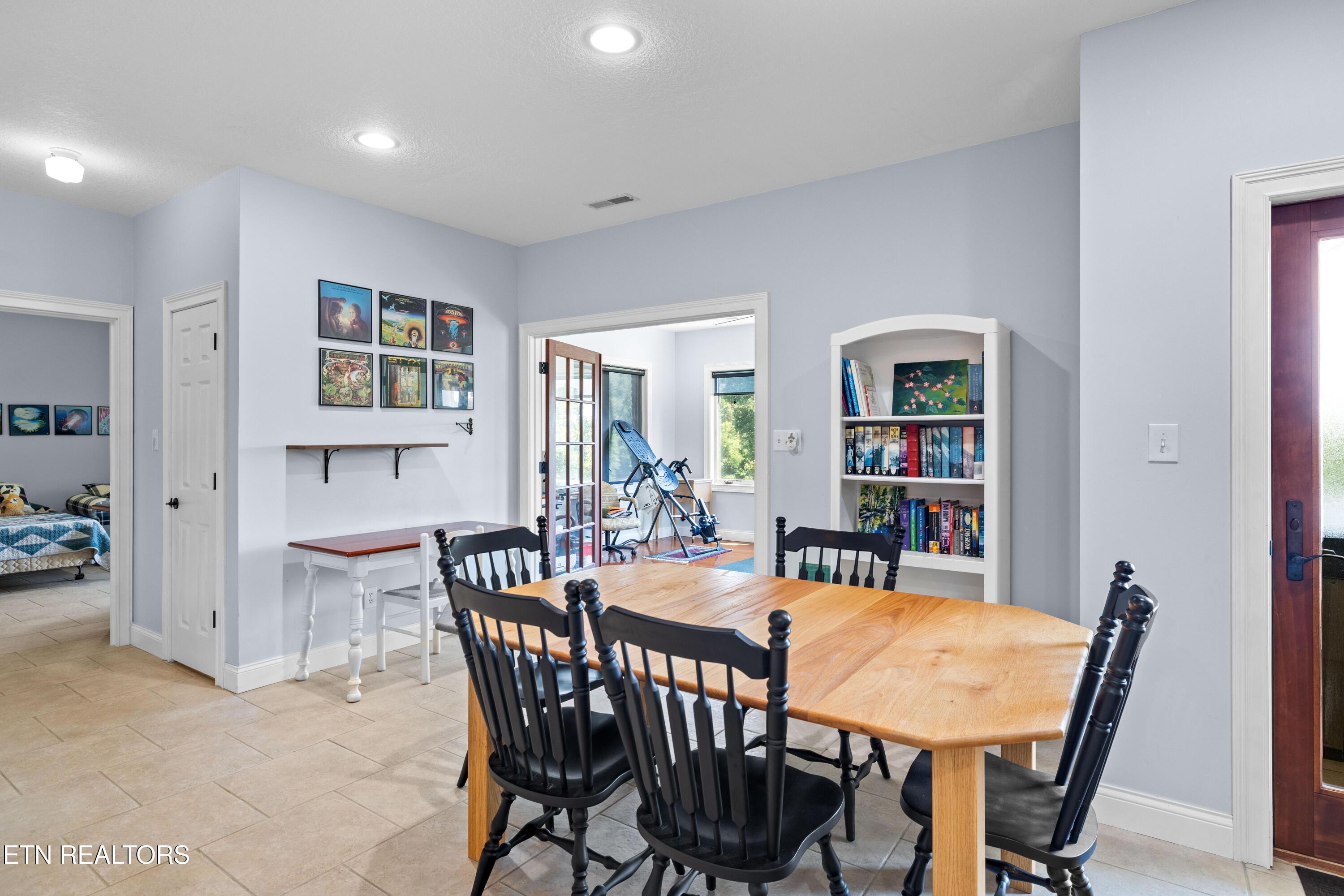 125 Indian Shadows Drive, Maryville, TN - Fort Loudoun and Tellico Lake Real Estate - Image# 40