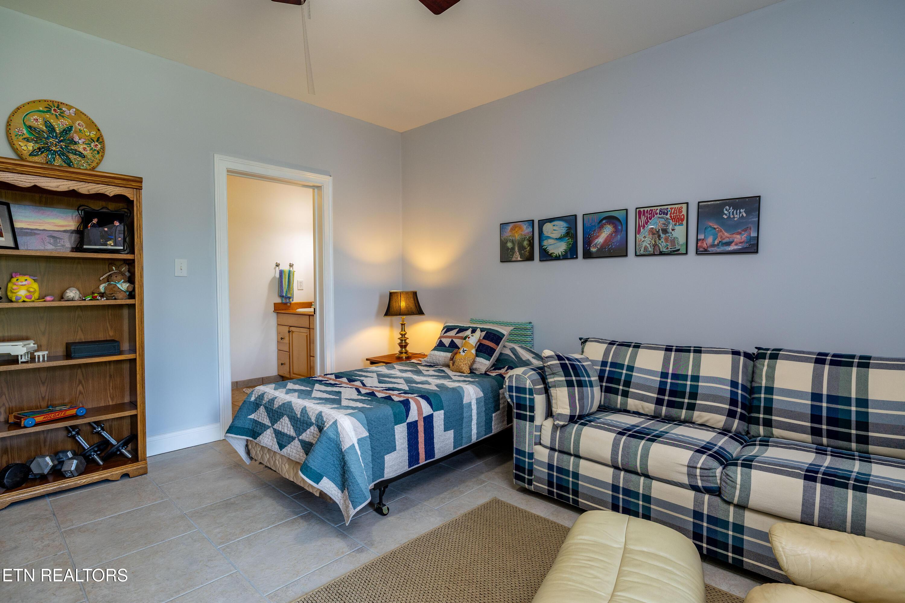 125 Indian Shadows Drive, Maryville, TN - Fort Loudoun and Tellico Lake Real Estate - Image# 46