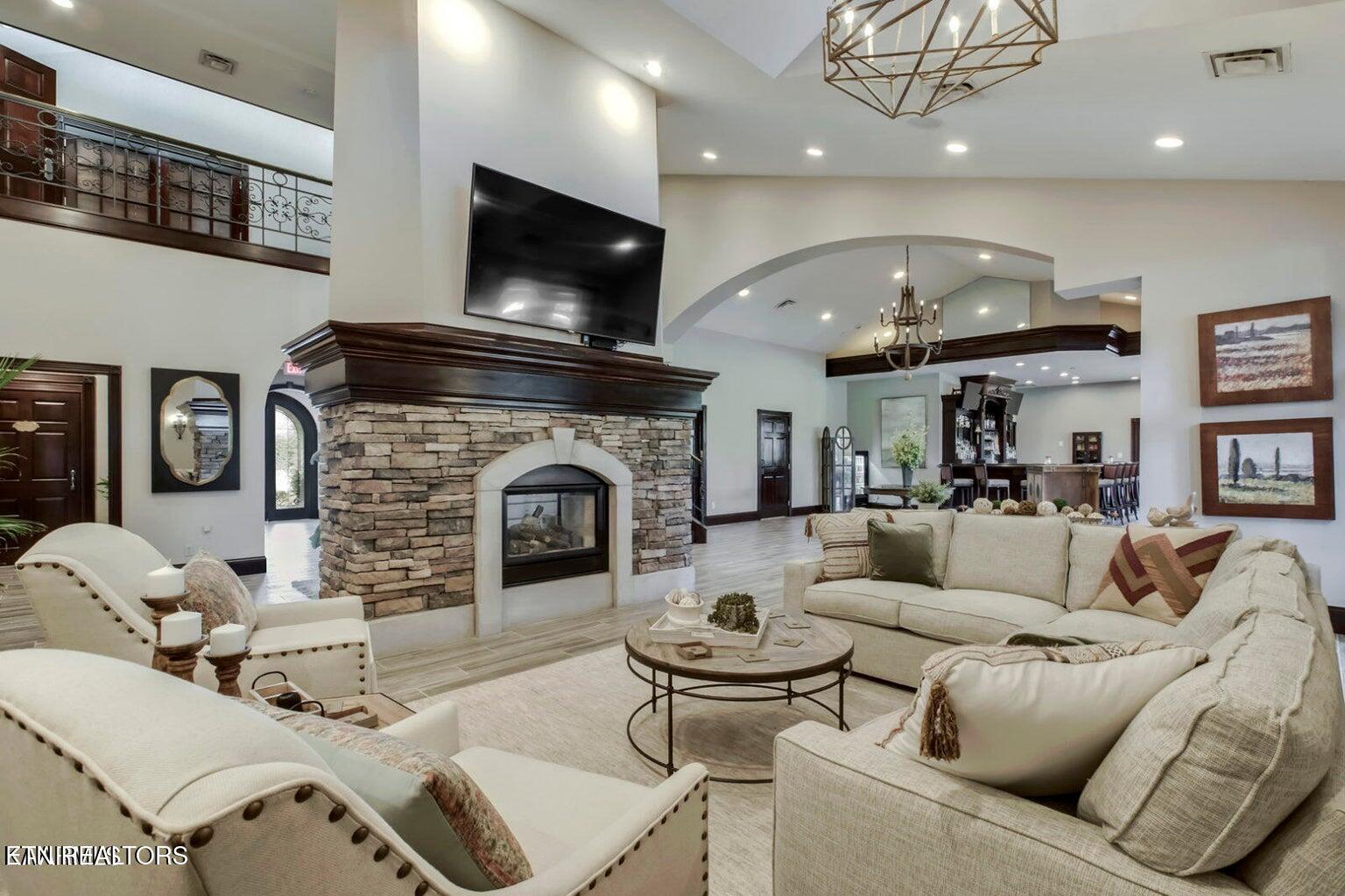 301 Goldcrest Drive, Vonore, TN - Fort Loudoun and Tellico Lake Real Estate - Image# 6