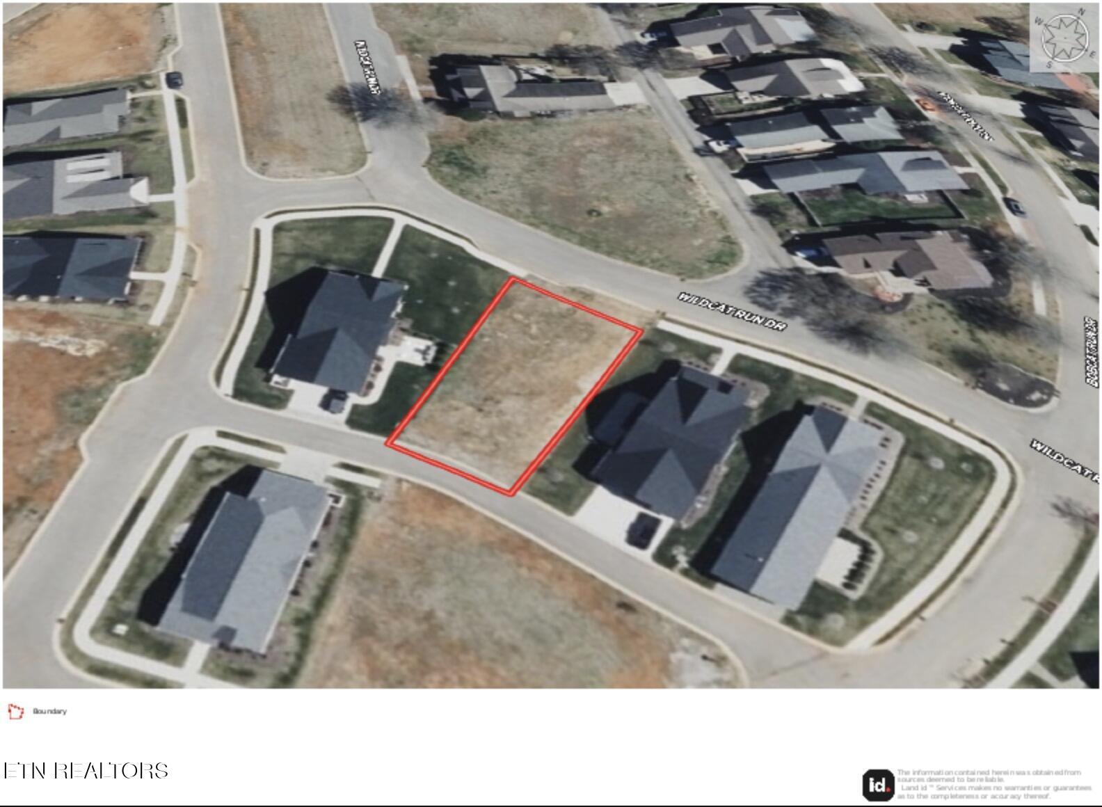 526 Wildcat Run Drive, Loudon, TN - Fort Loudoun and Tellico Lake Real Estate - Image# 2