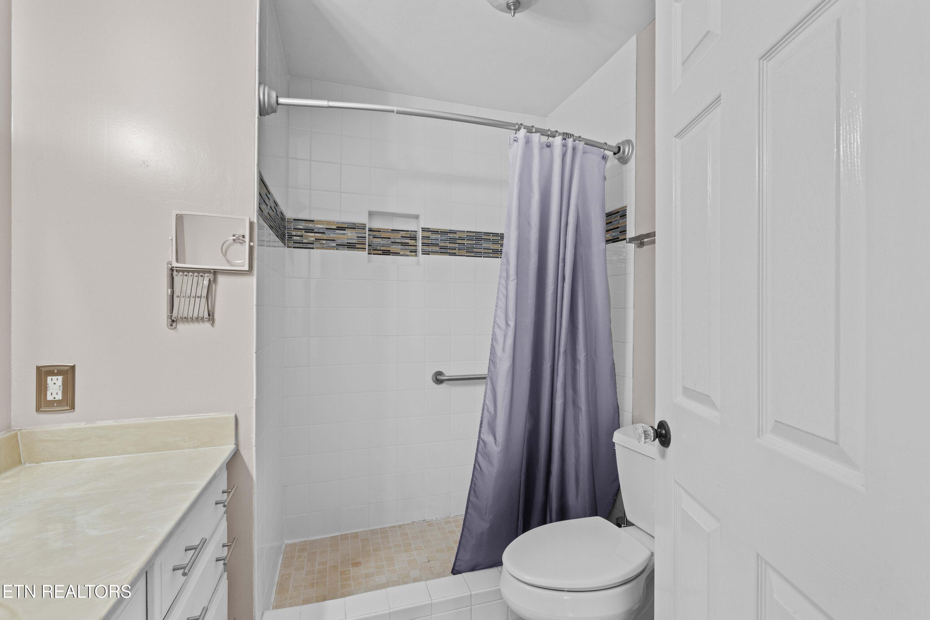 121 Yona Way, Loudon, TN - Fort Loudoun and Tellico Lake Real Estate - Image# 18