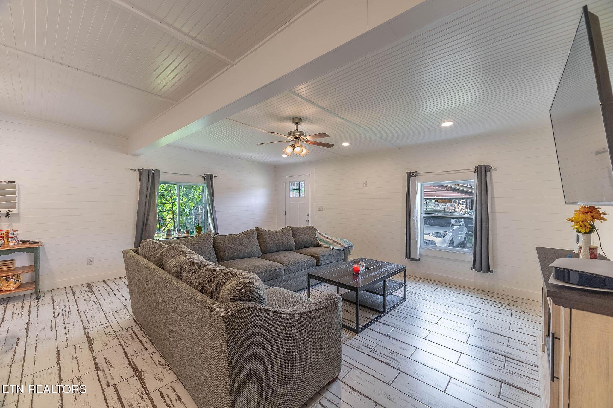165 Tucker Lane, Lenoir City, TN - Fort Loudoun and Tellico Lake Real Estate - Image# 8