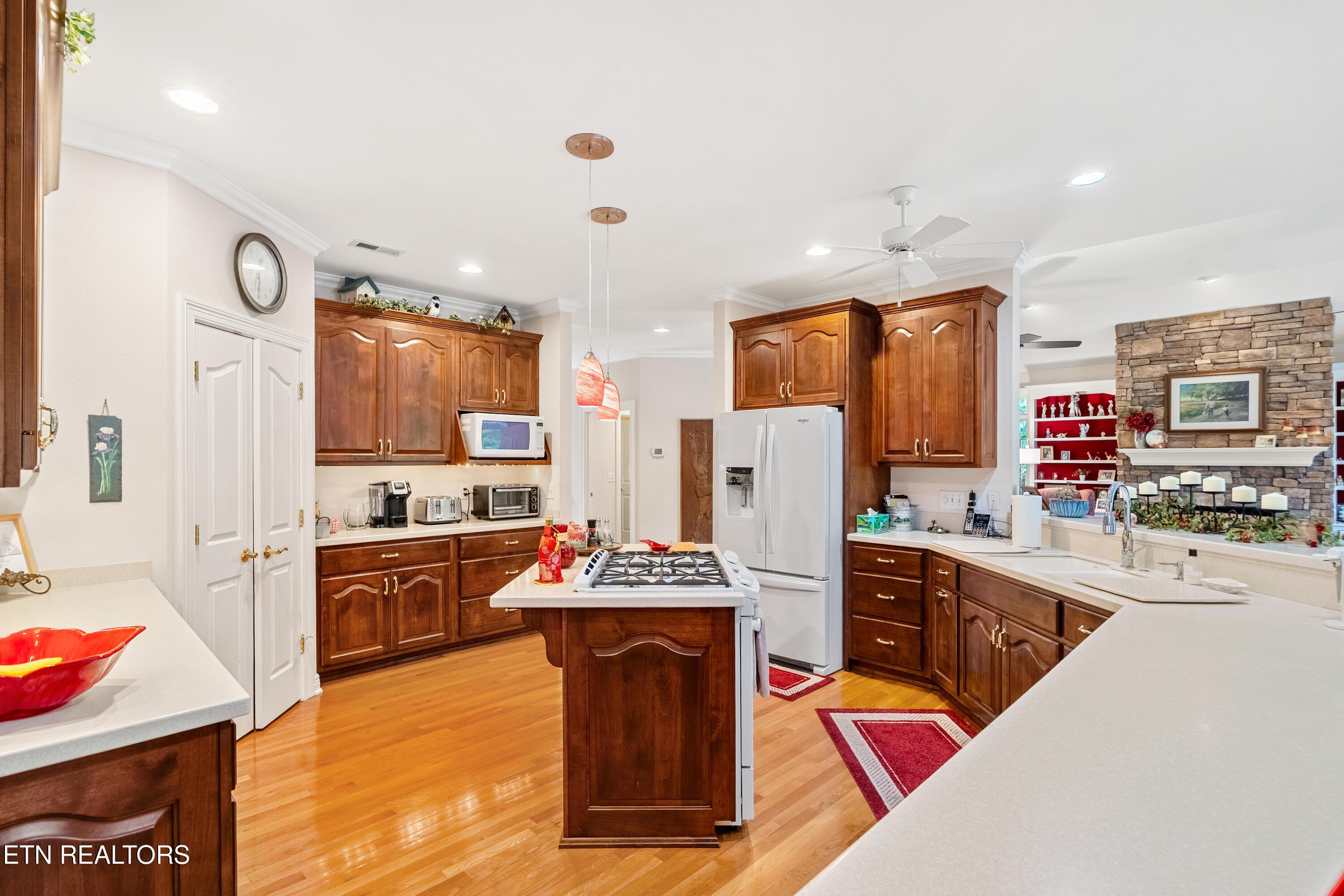 300 Marsh Hawk Drive, Vonore, TN - Fort Loudoun and Tellico Lake Real Estate - Image# 15