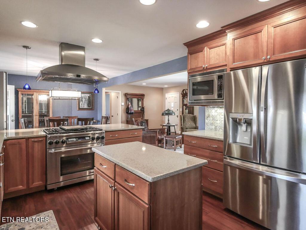 328 Lakeside Drive, Friendsville, TN - Fort Loudoun and Tellico Lake Real Estate - Image# 5