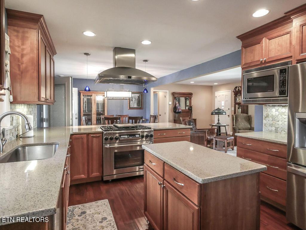 328 Lakeside Drive, Friendsville, TN - Fort Loudoun and Tellico Lake Real Estate - Image# 9
