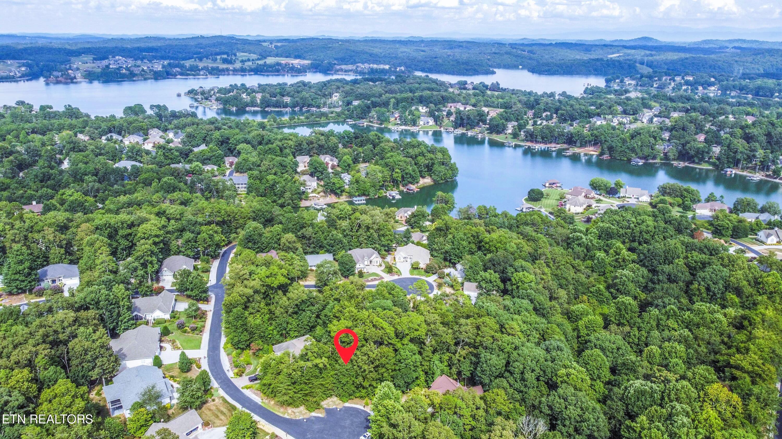 205 Seminole View, Loudon, TN - Fort Loudoun and Tellico Lake Real Estate - Image# 2