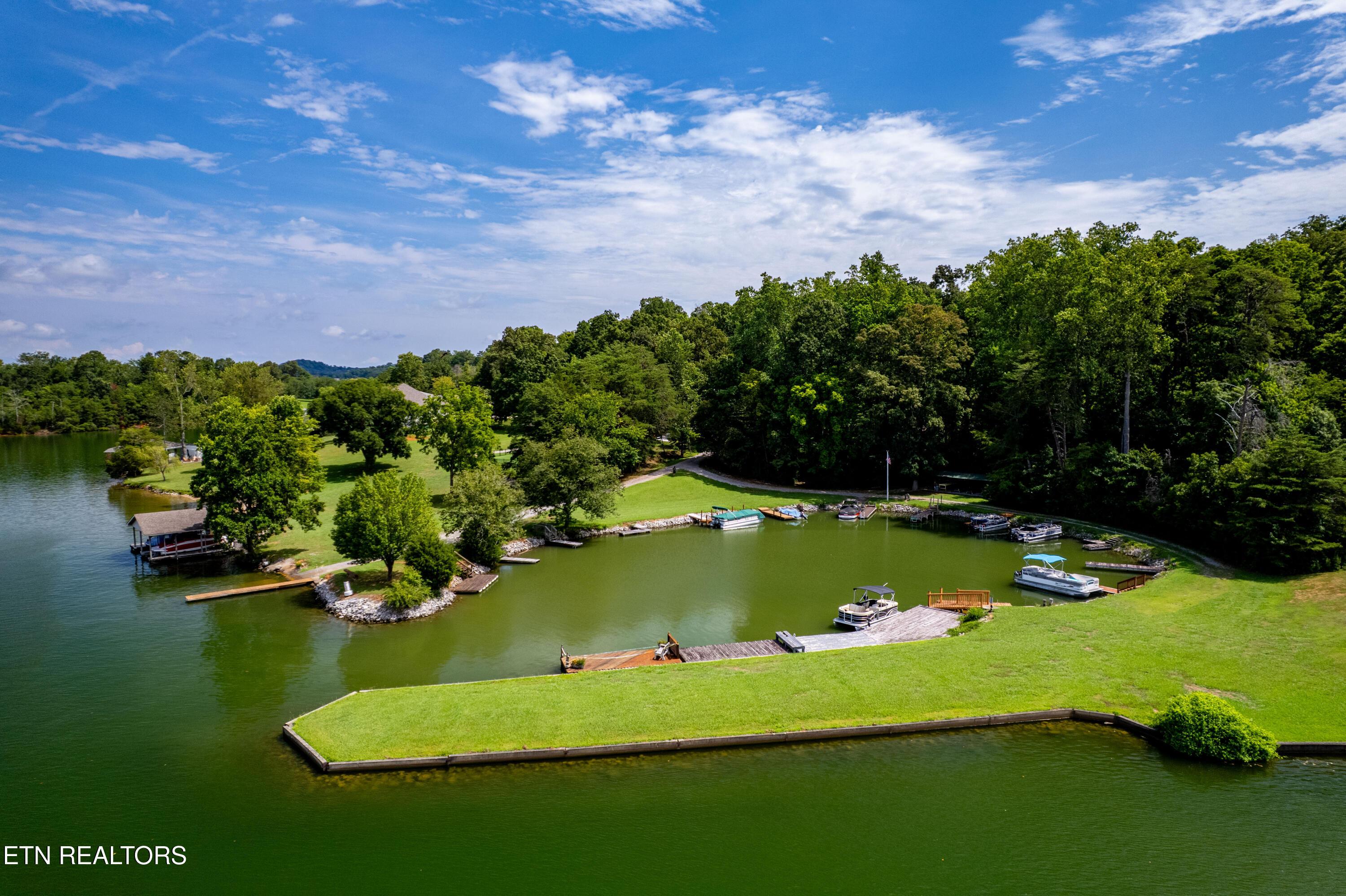 312 Parkbrook Court, Friendsville, TN - Fort Loudoun and Tellico Lake Real Estate - Image# 7
