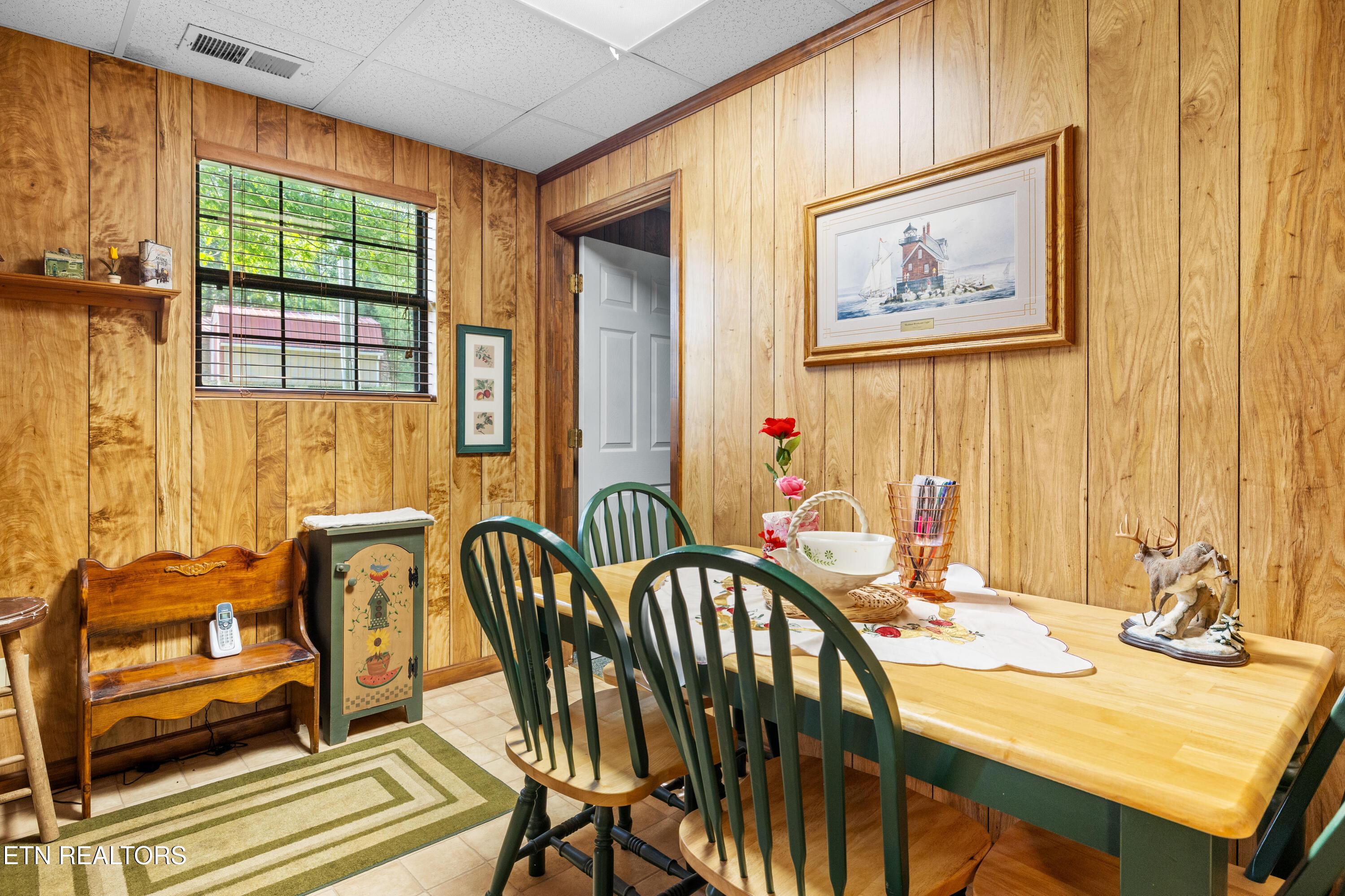 222 Cedar Pointe Lane, Maryville, TN - Fort Loudoun and Tellico Lake Real Estate - Image# 9