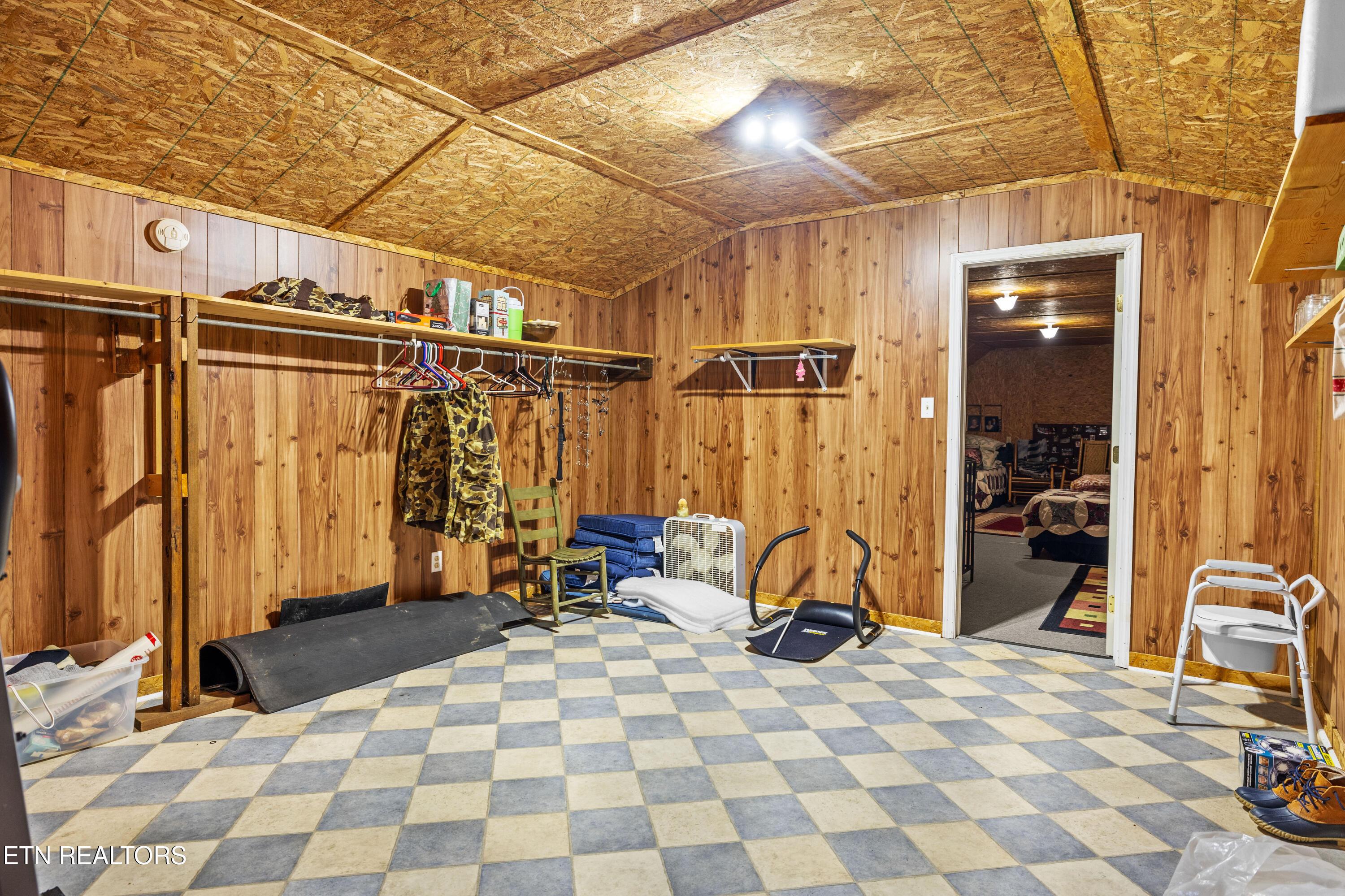 222 Cedar Pointe Lane, Maryville, TN - Fort Loudoun and Tellico Lake Real Estate - Image# 24