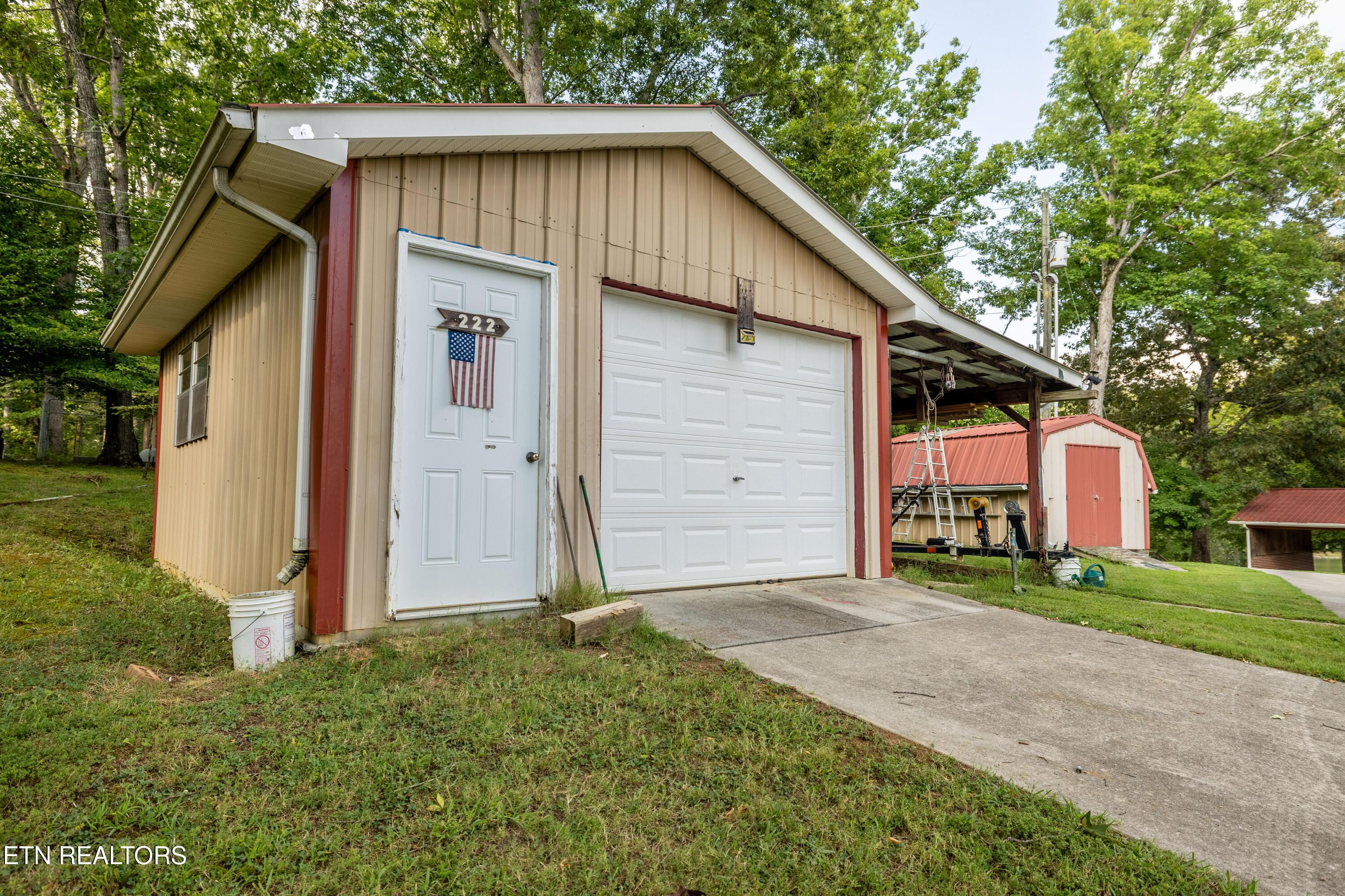222 Cedar Pointe Lane, Maryville, TN - Fort Loudoun and Tellico Lake Real Estate - Image# 37