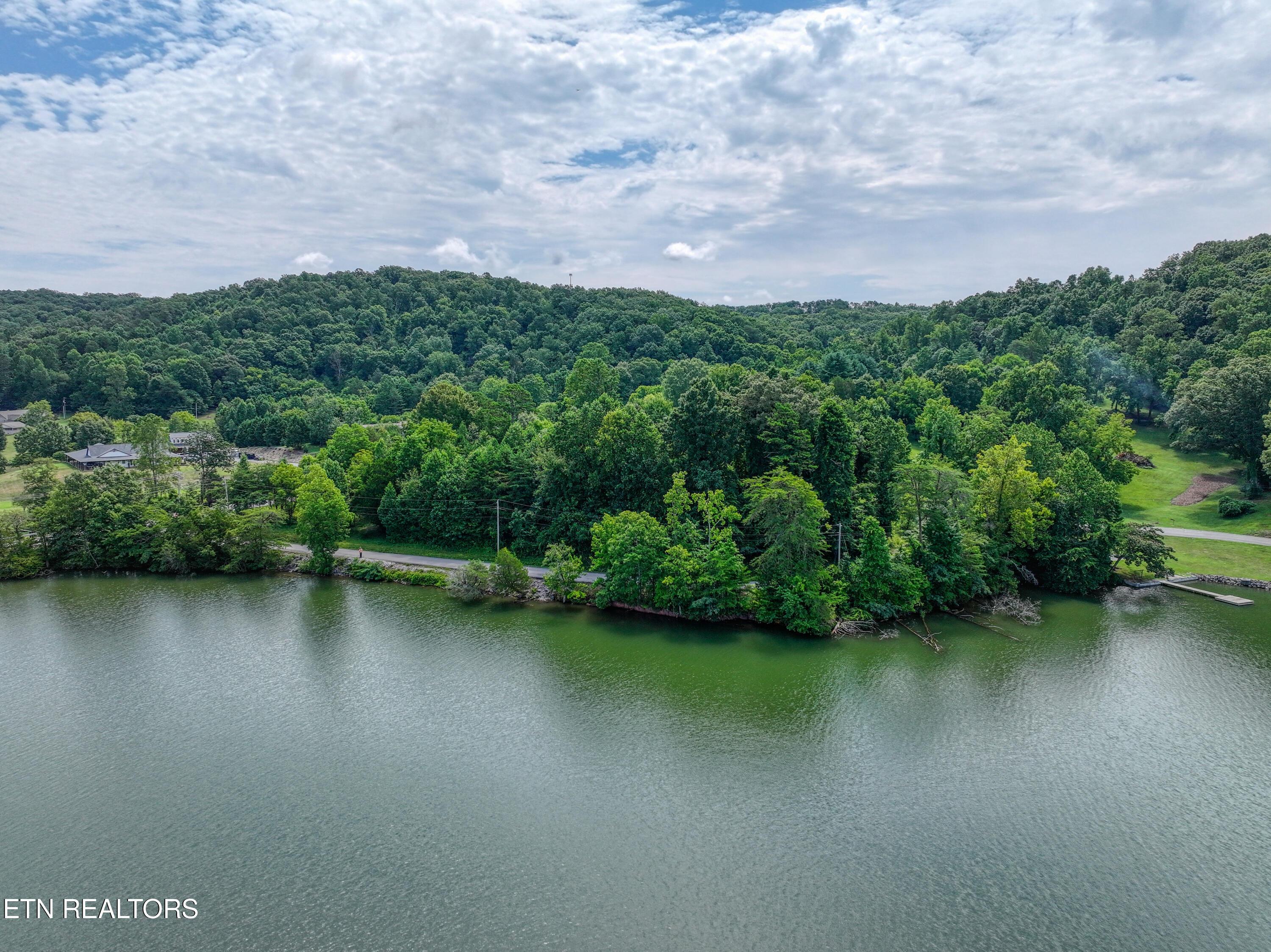 5980 Lakeside Drive, Lenoir City, TN - Fort Loudoun and Tellico Lake Real Estate - Image# 17