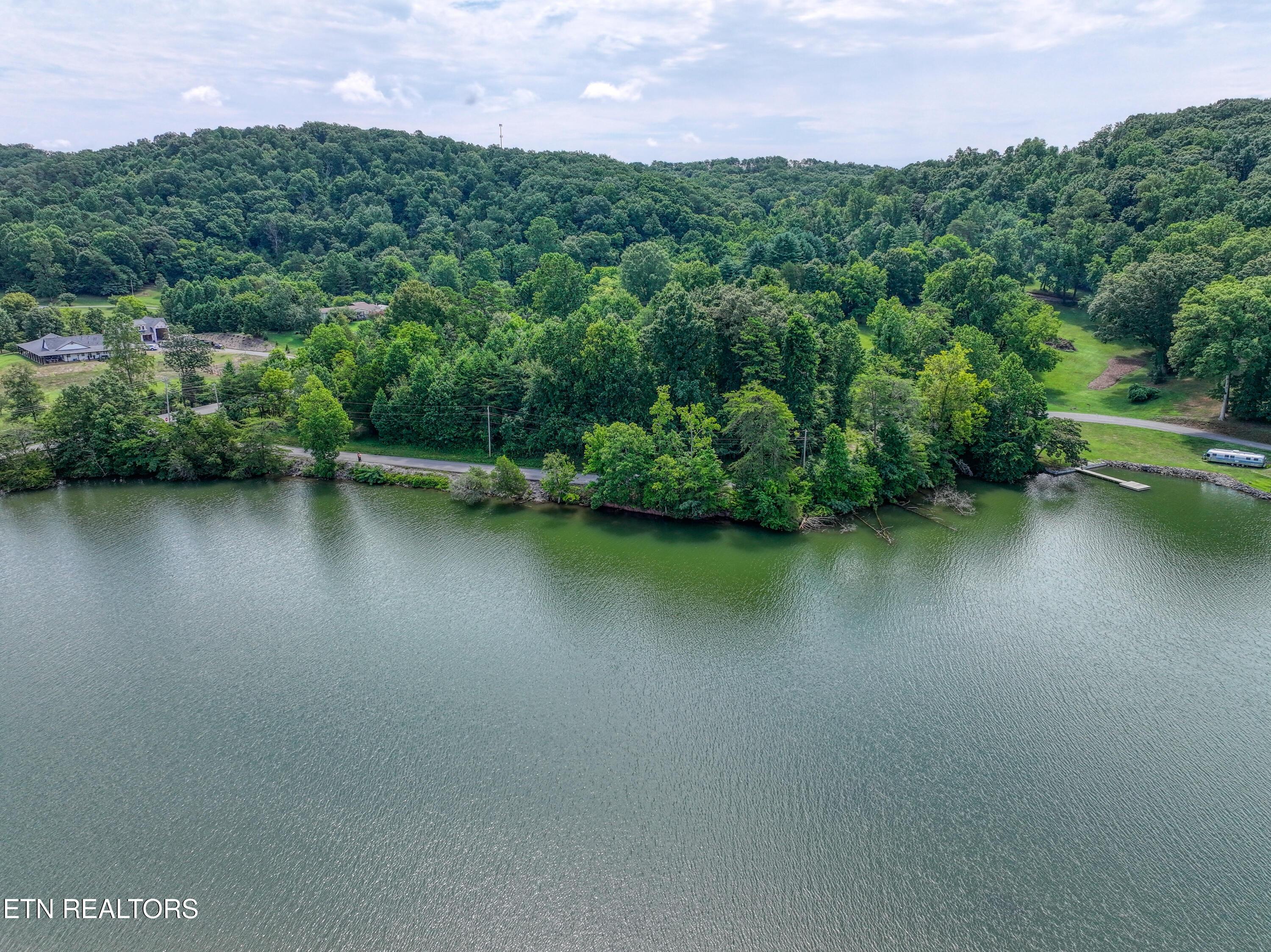 5980 Lakeside Drive, Lenoir City, TN - Fort Loudoun and Tellico Lake Real Estate - Image# 18