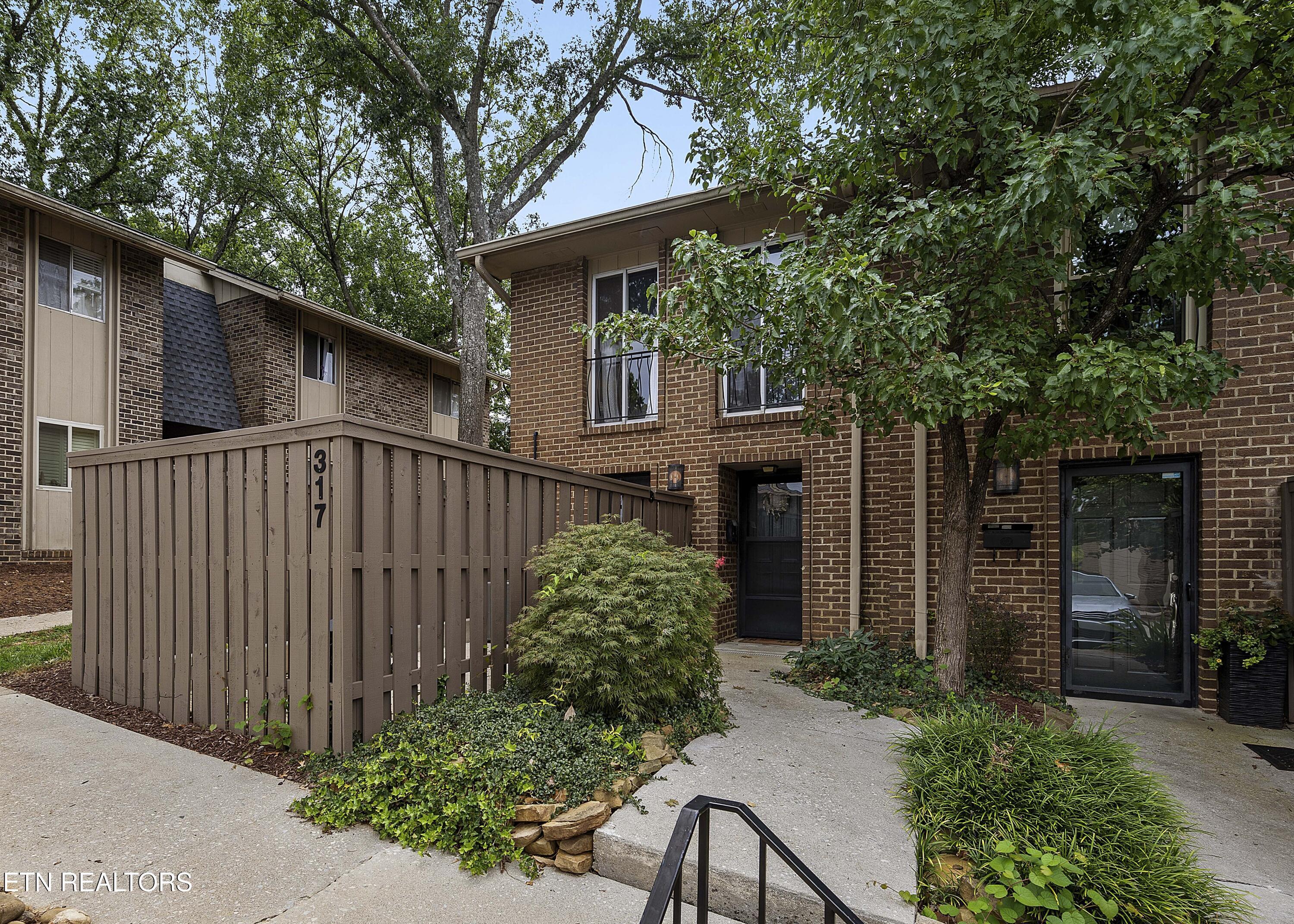3636 Taliluna Ave, Knoxville, TN - Fort Loudoun and Tellico Lake Real Estate - Image# 1