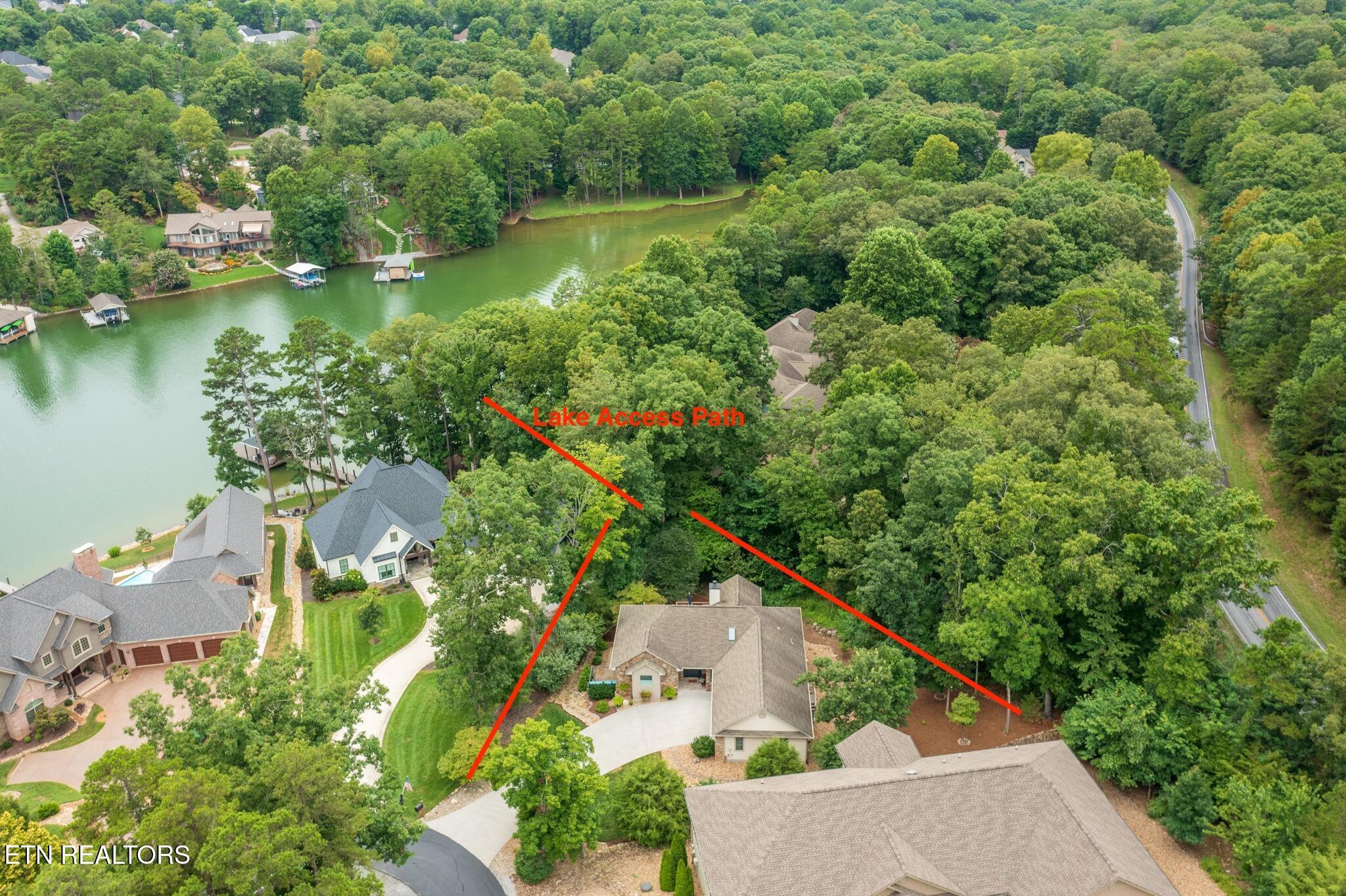 302 Tanasi Point, Loudon, TN - Fort Loudoun and Tellico Lake Real Estate - Image# 47