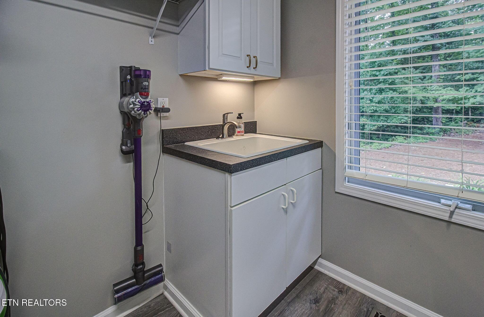 302 Tanasi Point, Loudon, TN - Fort Loudoun and Tellico Lake Real Estate - Image# 31