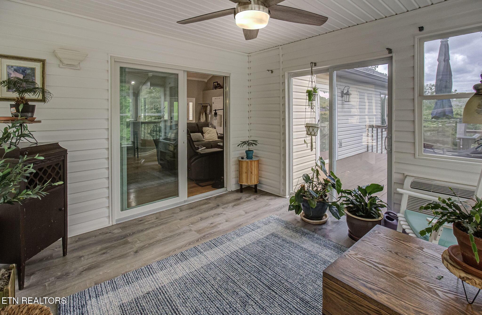 302 Tanasi Point, Loudon, TN - Fort Loudoun and Tellico Lake Real Estate - Image# 18