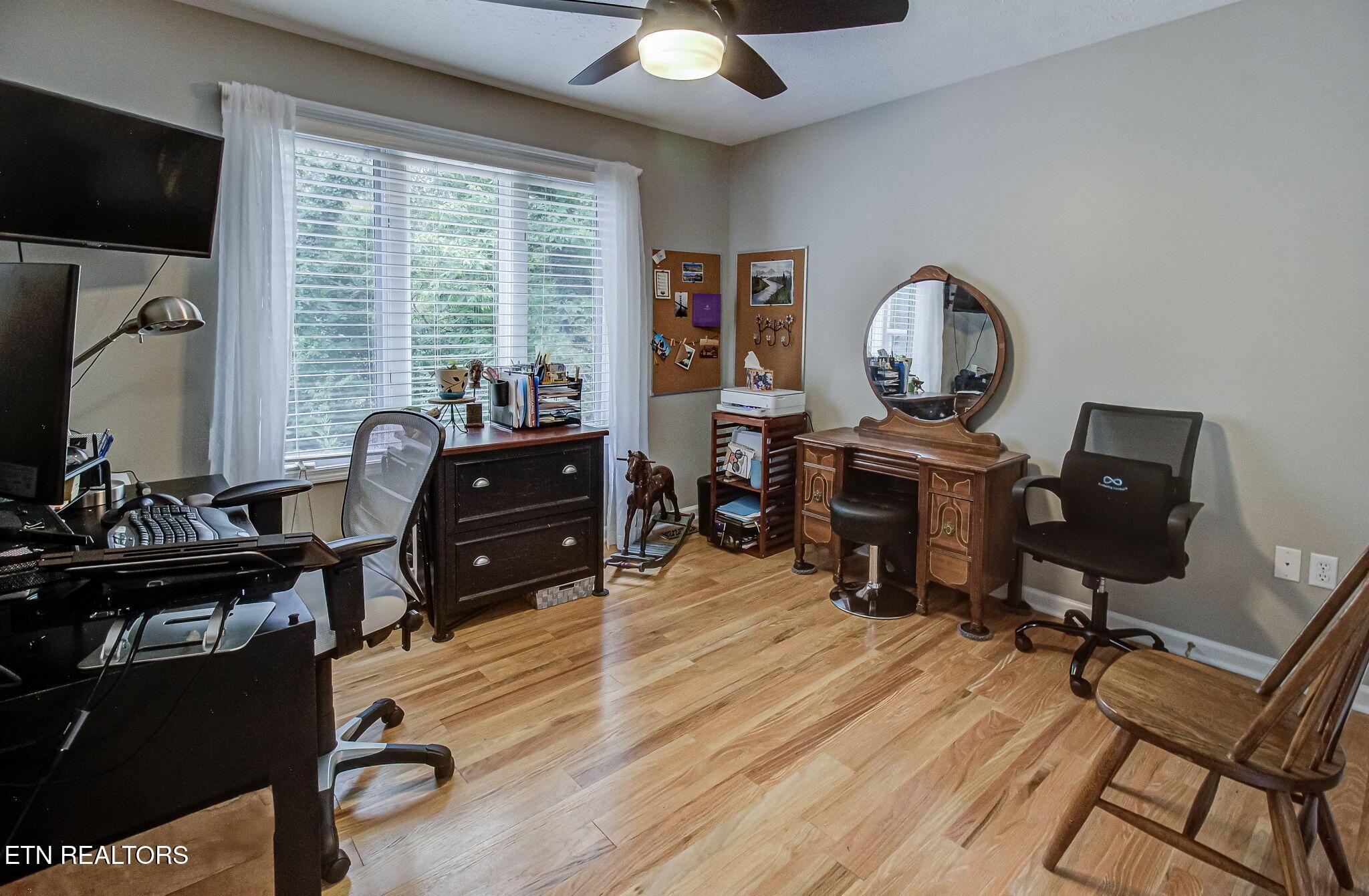 302 Tanasi Point, Loudon, TN - Fort Loudoun and Tellico Lake Real Estate - Image# 27