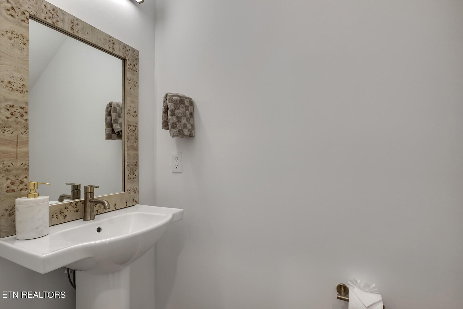 316 W Blount Ave, Knoxville, TN - Fort Loudoun and Tellico Lake Real Estate - Image# 7