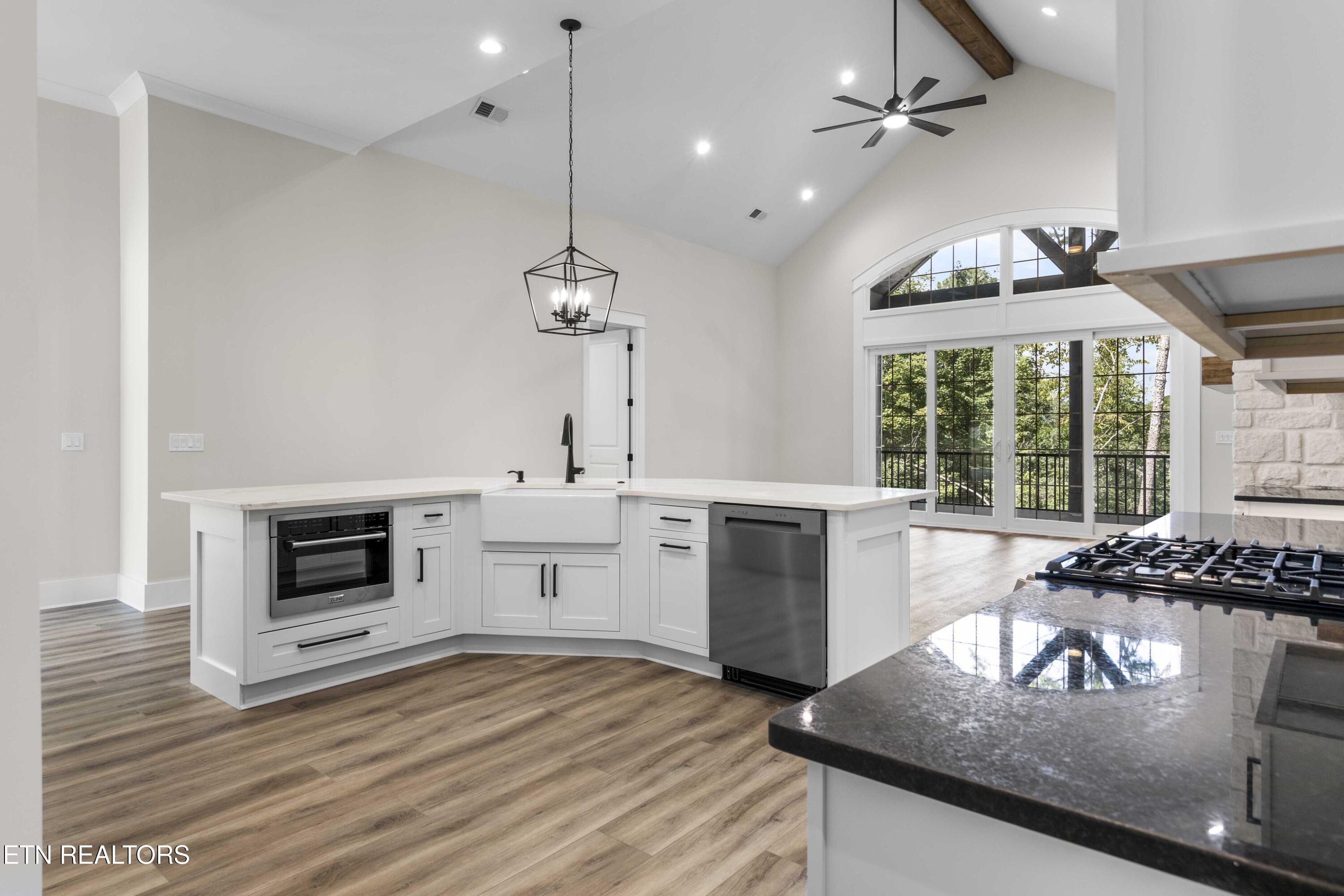 407 Kiyuga Circle, Loudon, TN - Fort Loudoun and Tellico Lake Real Estate - Image# 15