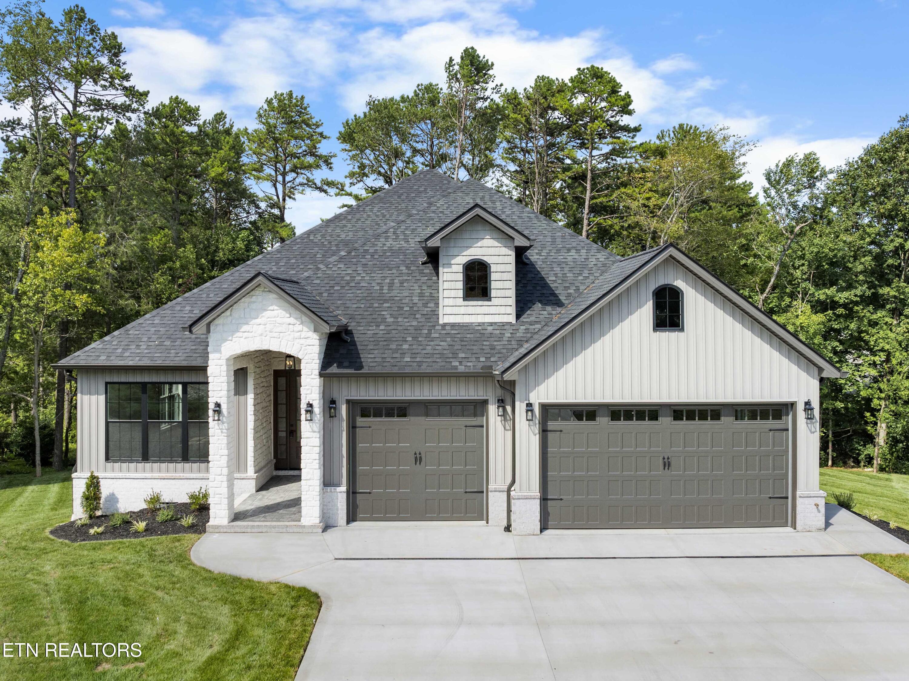 407 Kiyuga Circle, Loudon, TN - Fort Loudoun and Tellico Lake Real Estate - Image# 41